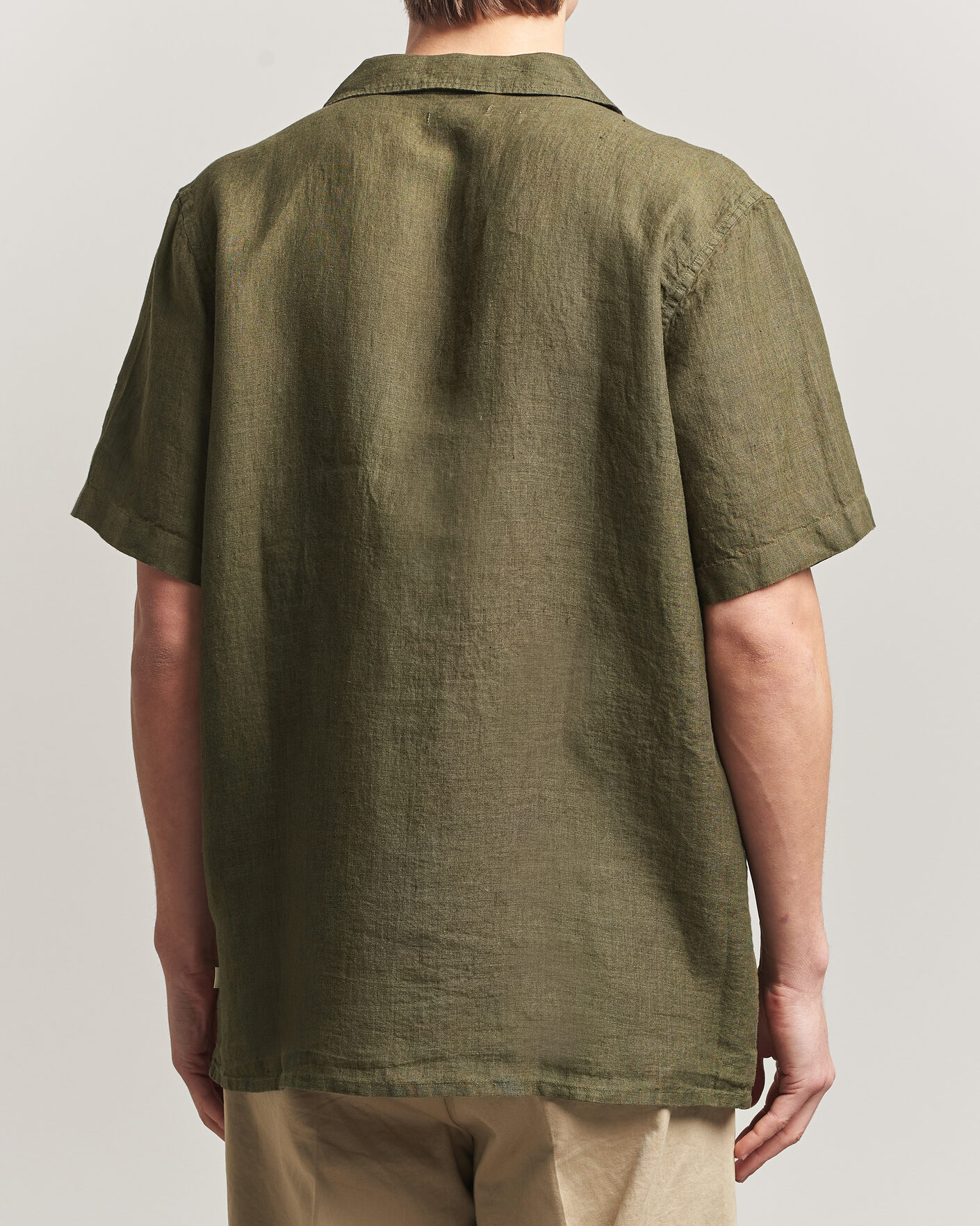Herre | Skjorter | KnowledgeCotton Apparel | Short Sleeve Linen Resort Shirt Burnt Olive