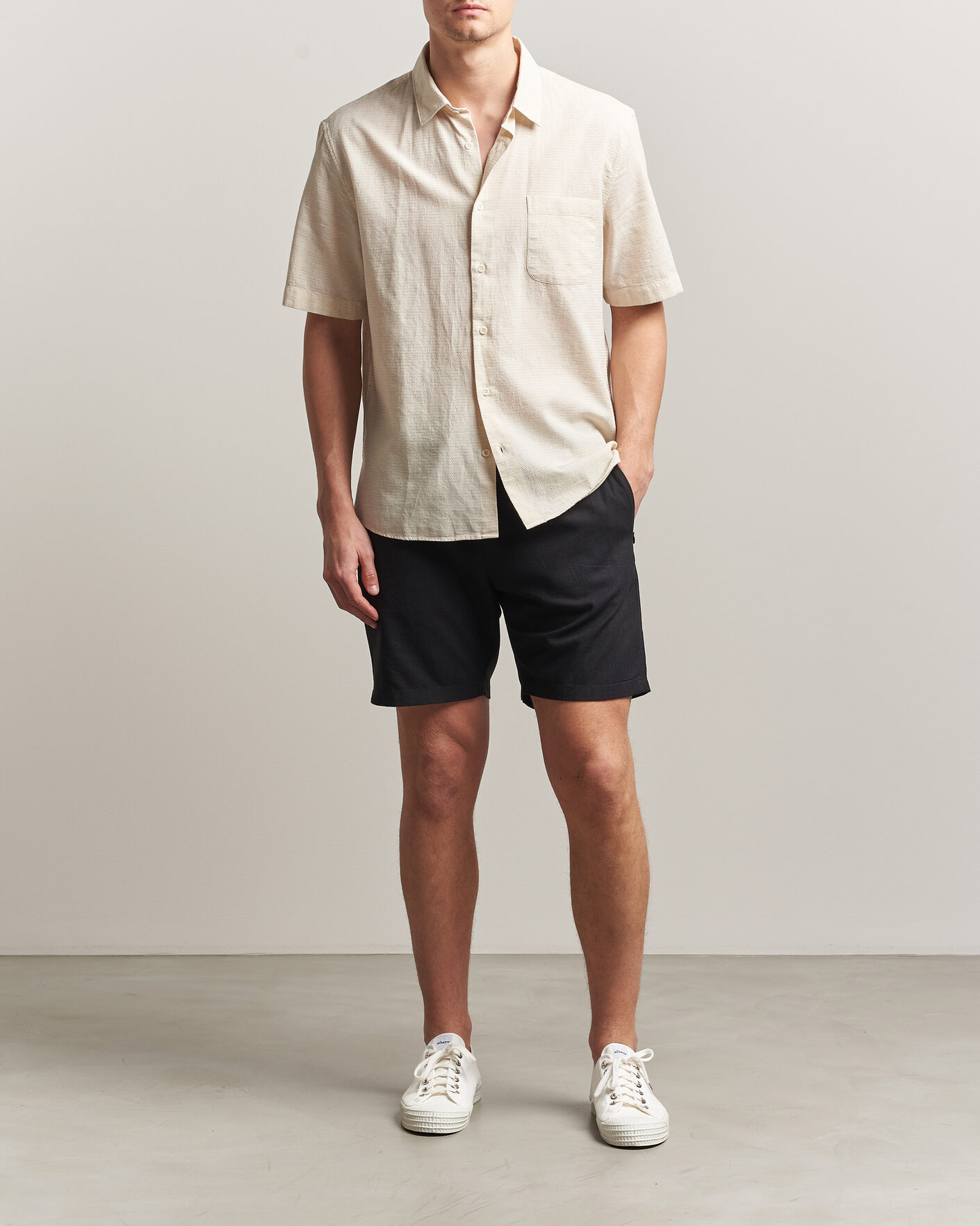 Herre | Shorts | KnowledgeCotton Apparel | Loose Linen/Viscose Shorts Black