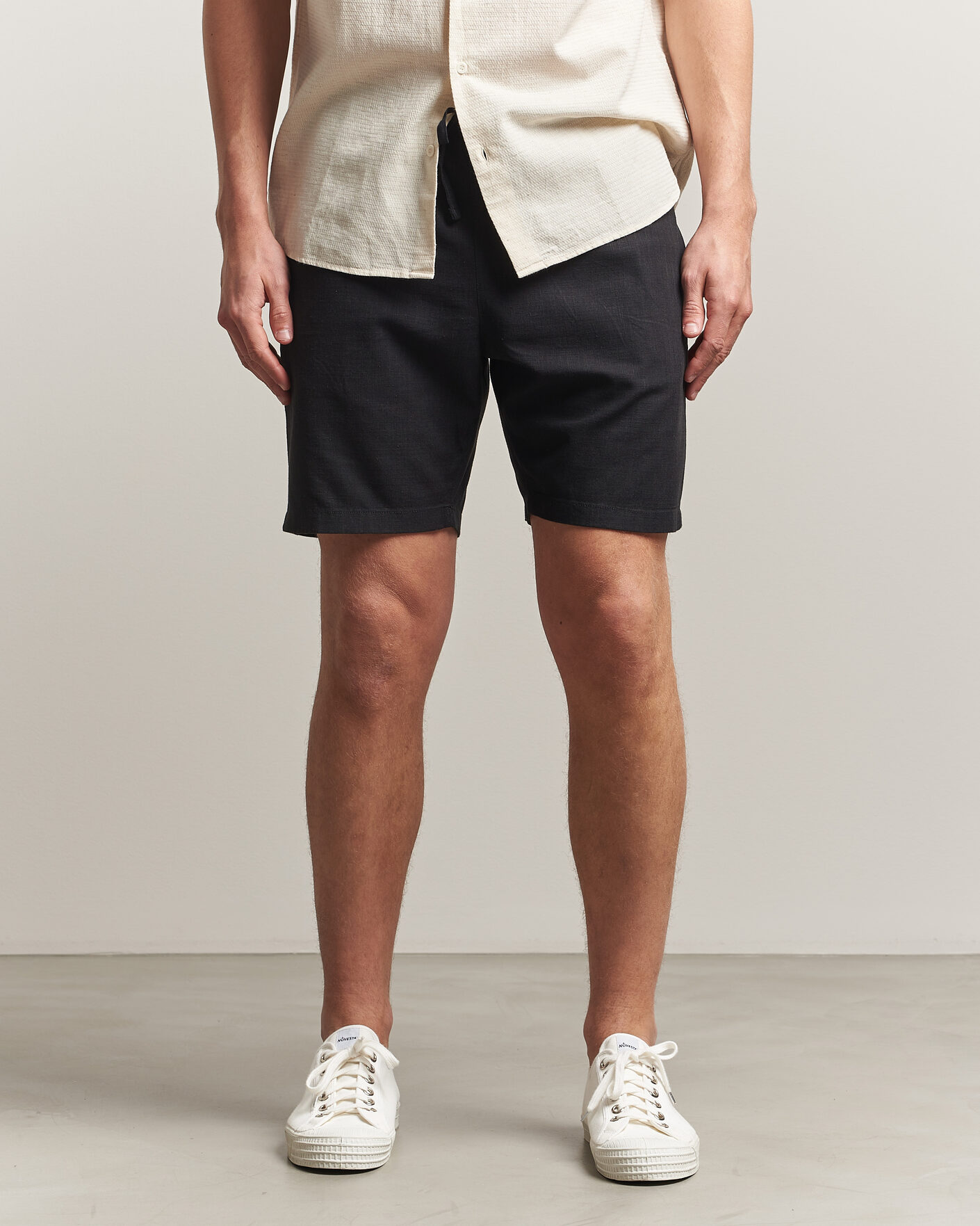 Herre | Shorts | KnowledgeCotton Apparel | Loose Linen/Viscose Shorts Black