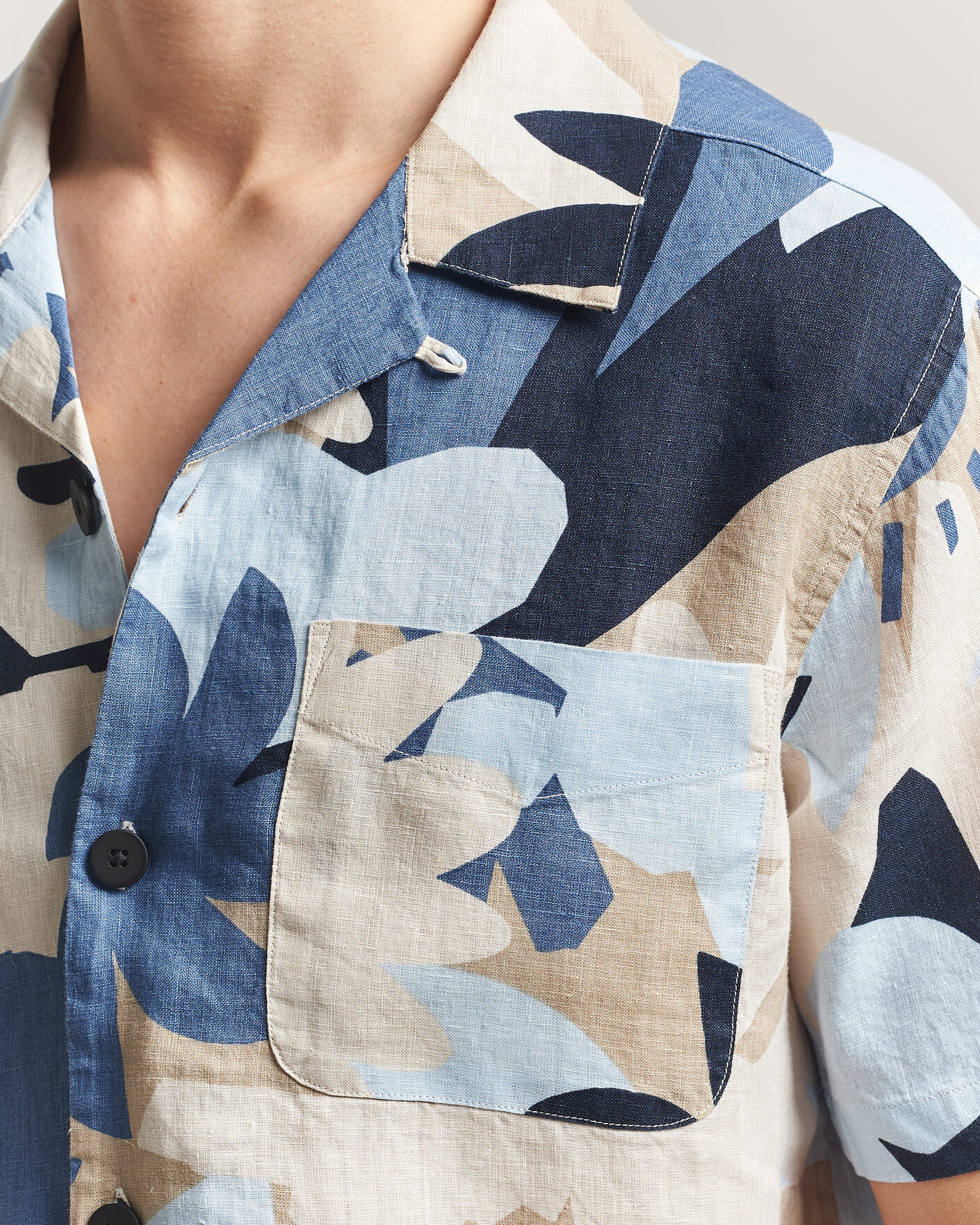 Herre | Skjorter | KnowledgeCotton Apparel | Relaxed Printed Linen Short Sleeve Shirt Blue