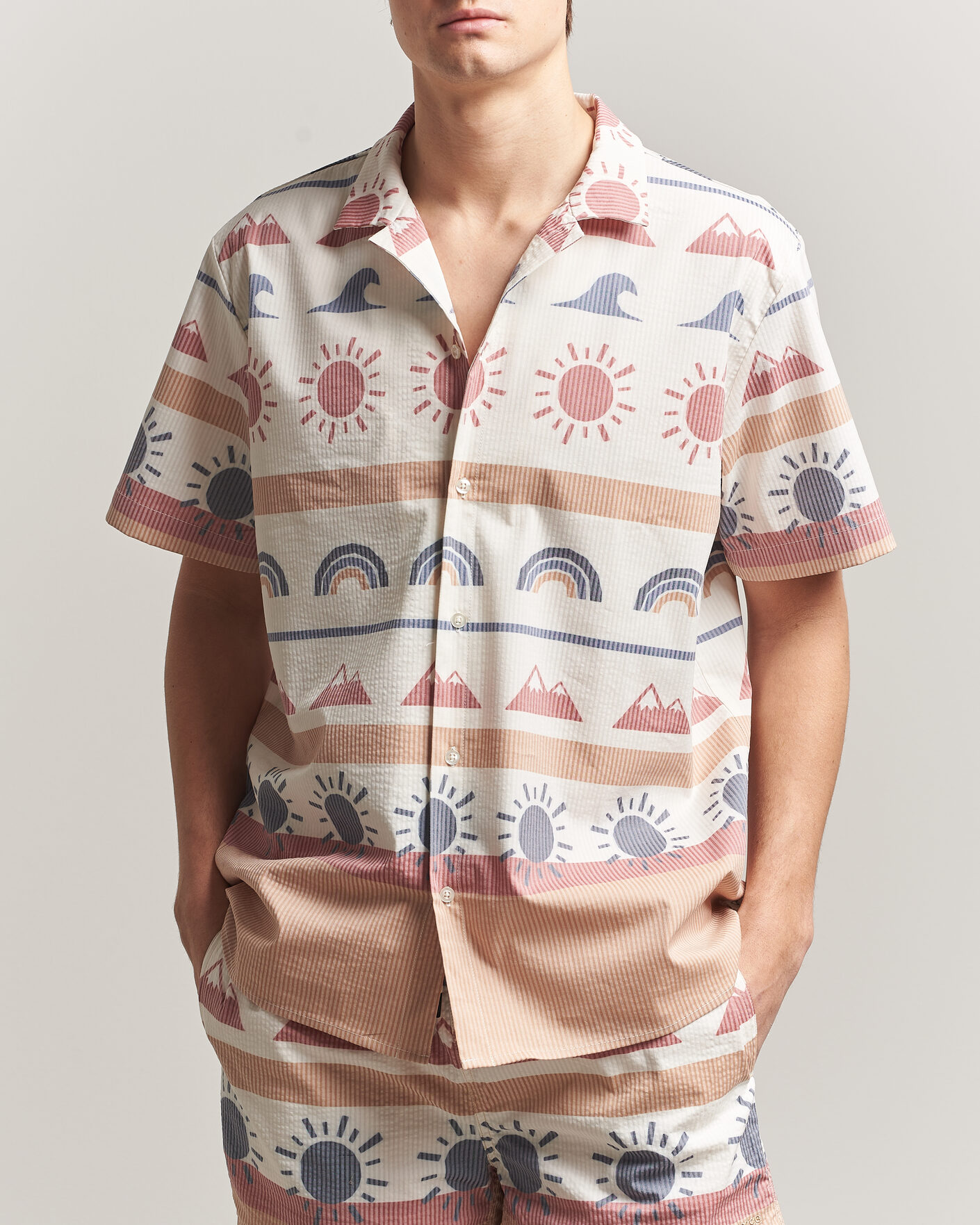 Herre | Skjorter | KnowledgeCotton Apparel | Relaxed Printed AOP Short Sleeve Shirt Multi