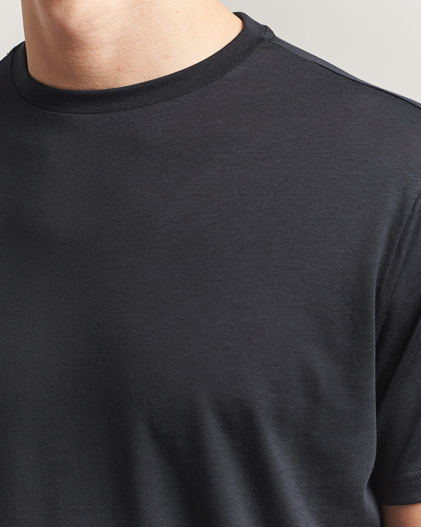 Herre | T-Shirts | Oscar Jacobson | Kim Lyocel/Cotton T-Shirt Black