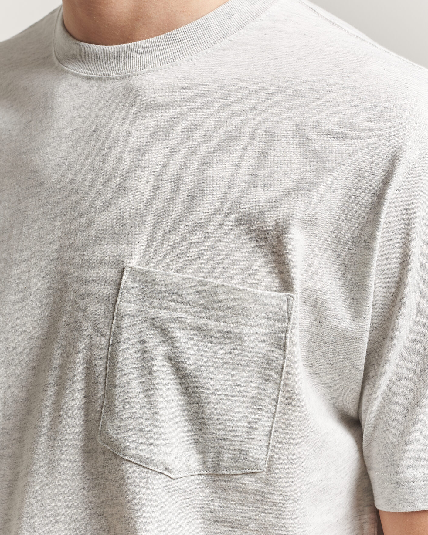 Herre | T-Shirts | BEAMS PLUS | Pocket Tee Ash Grey