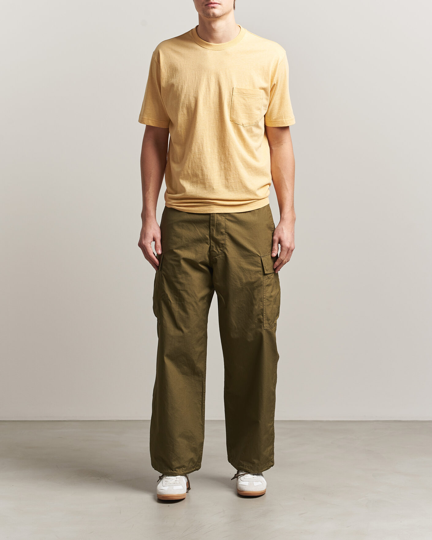 Herre | T-Shirts | BEAMS PLUS | Pocket Tee Yellow