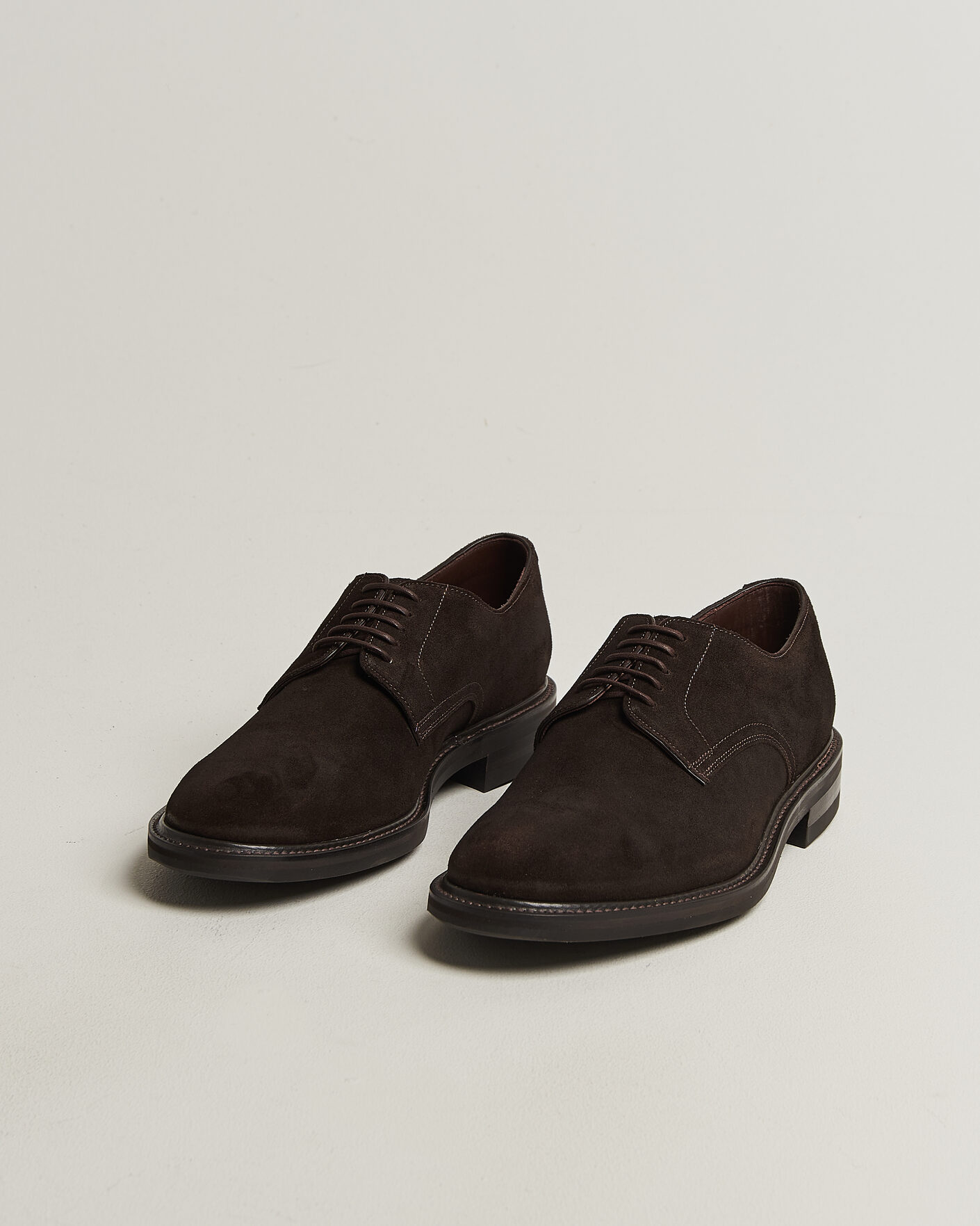 Herre | Derbys | Loake Shoemakers | Barbican Suede Derby Dark Brown