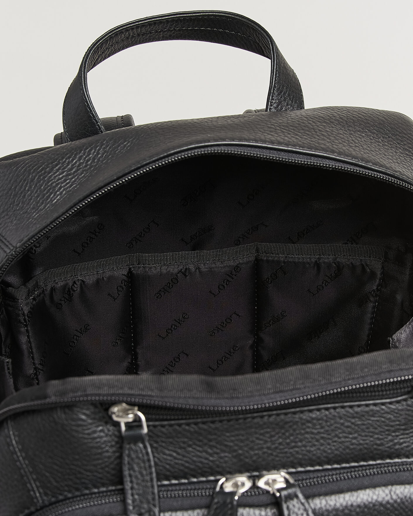Herre | Tasker | Loake Shoemakers | Waterloo Grained Leather Backpack Black