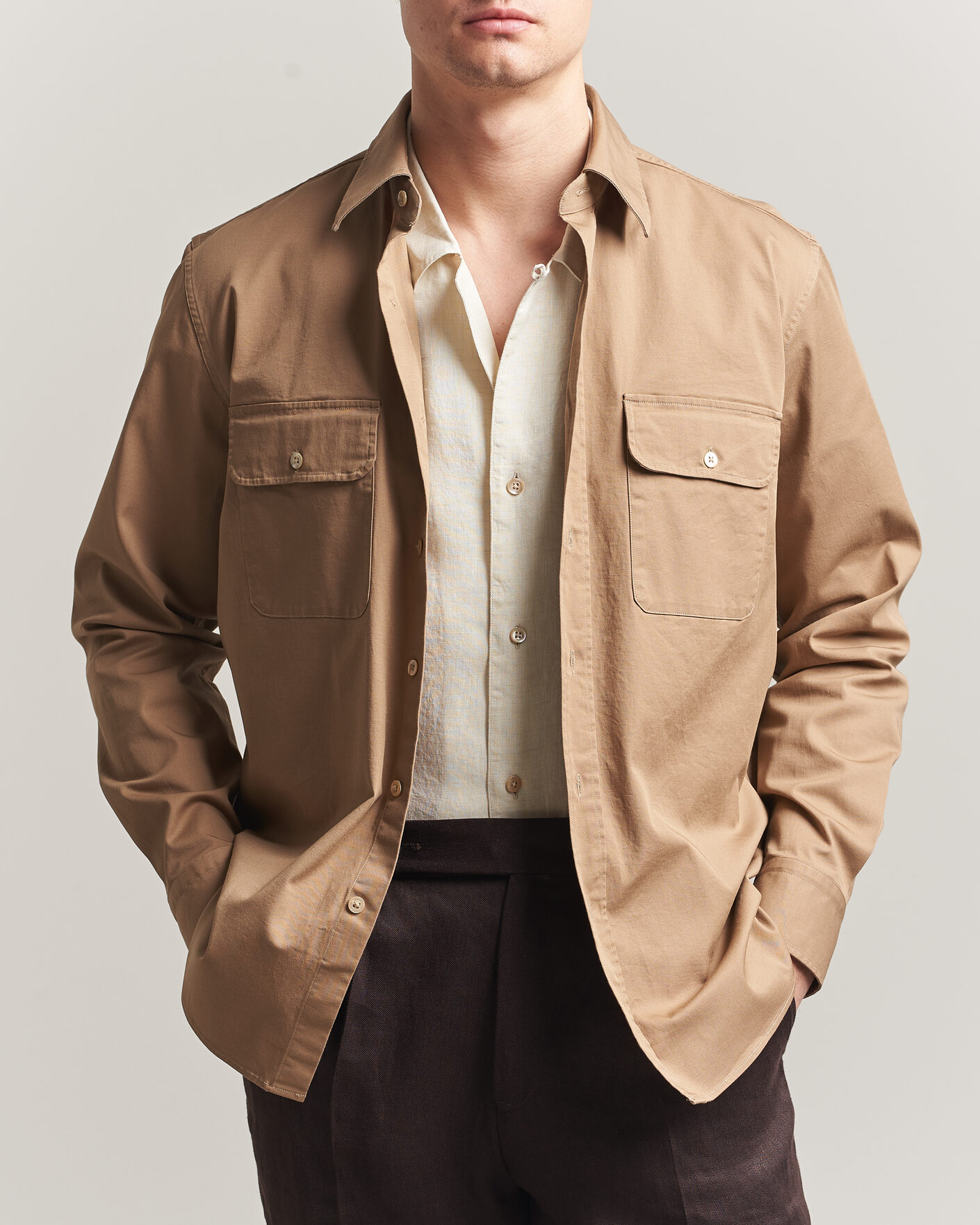 Herre | Skjorter | Grigio | Illinois Cotton Overshirt Khaki