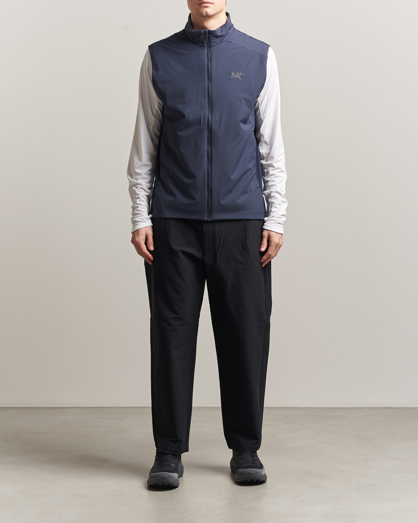 Herre | Veste | Arc'teryx | Atom Lightweight Vest Black Sapphire