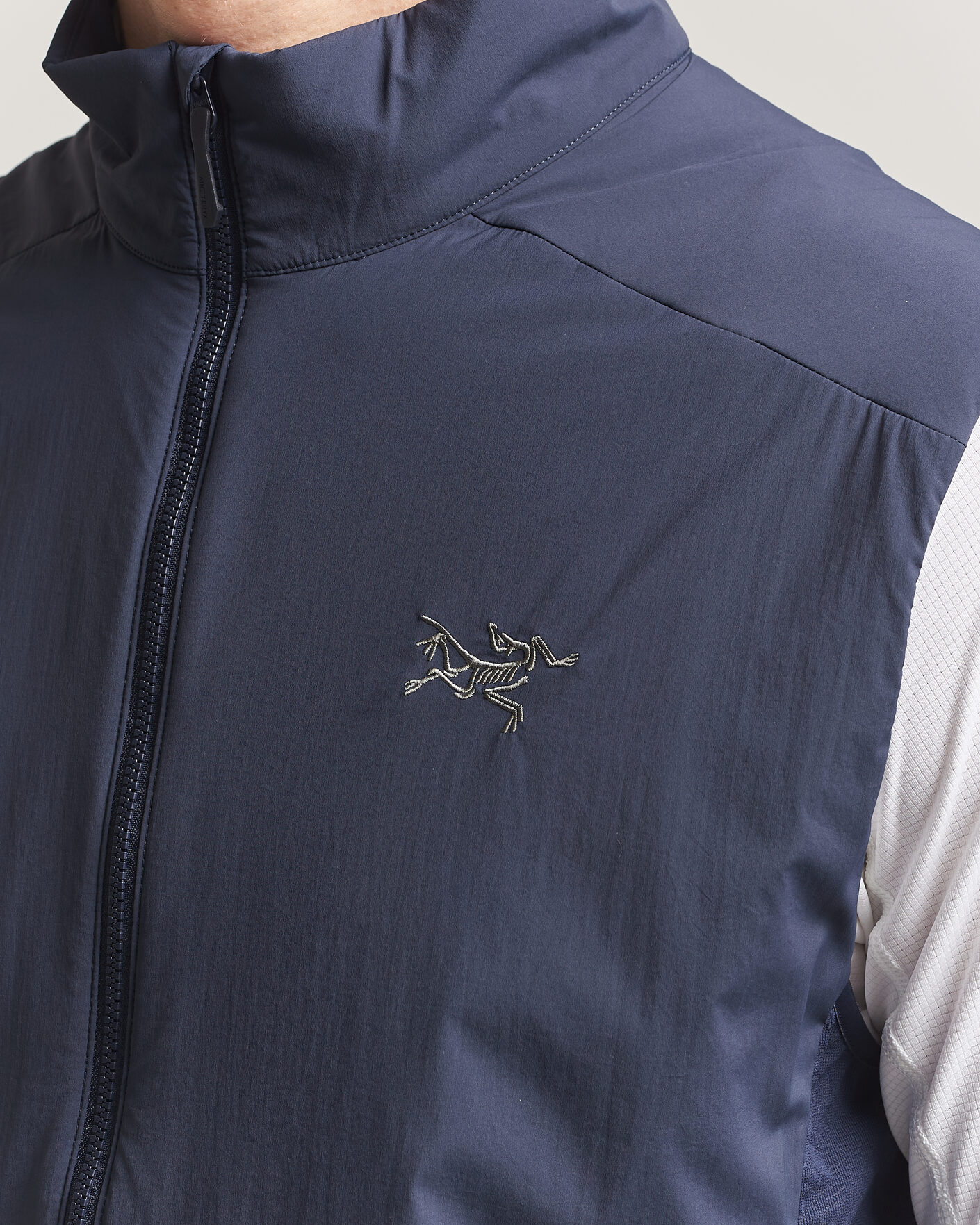 Herre | Veste | Arc'teryx | Atom Lightweight Vest Black Sapphire