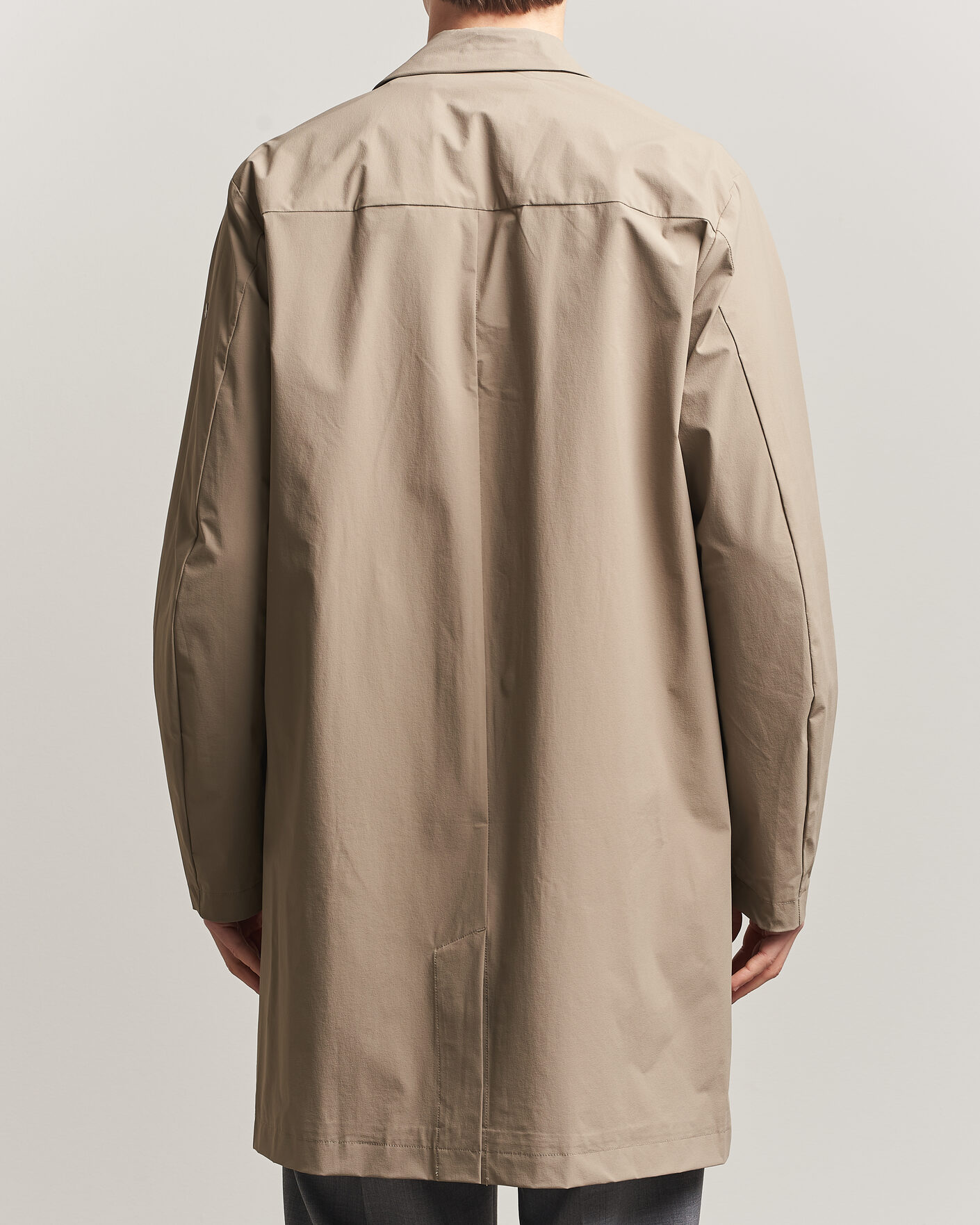 Herre | Jakker | Scandinavian Edition | Ascend II Lightweight Coat Sand