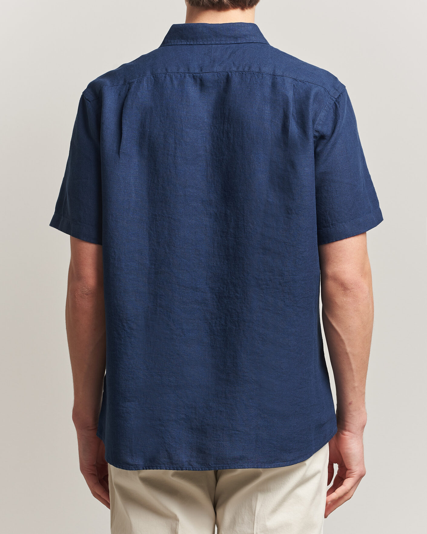 Herre | Skjorter | Charles Tyrwhitt | Pure Linen Short Sleeve Slim Fit Shirt Navy