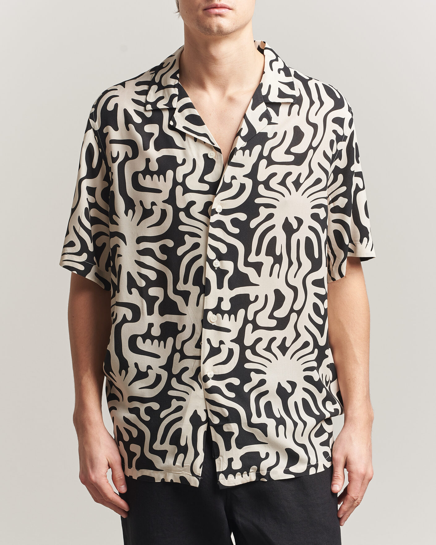 Herre | Skjorter | OAS | Rocco Viscose Short Sleeve Shirt Loefy