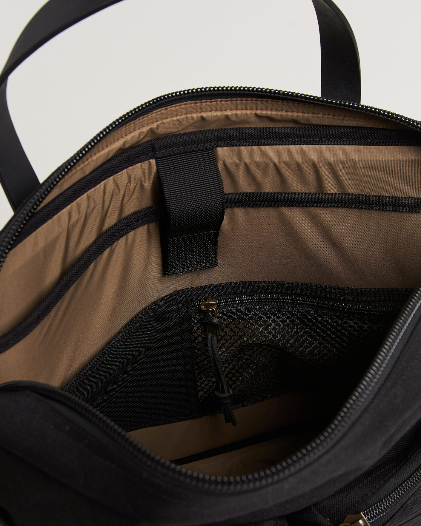 Herre | Tasker | Filson | Dryden Cordura Nylon Briefcase Black