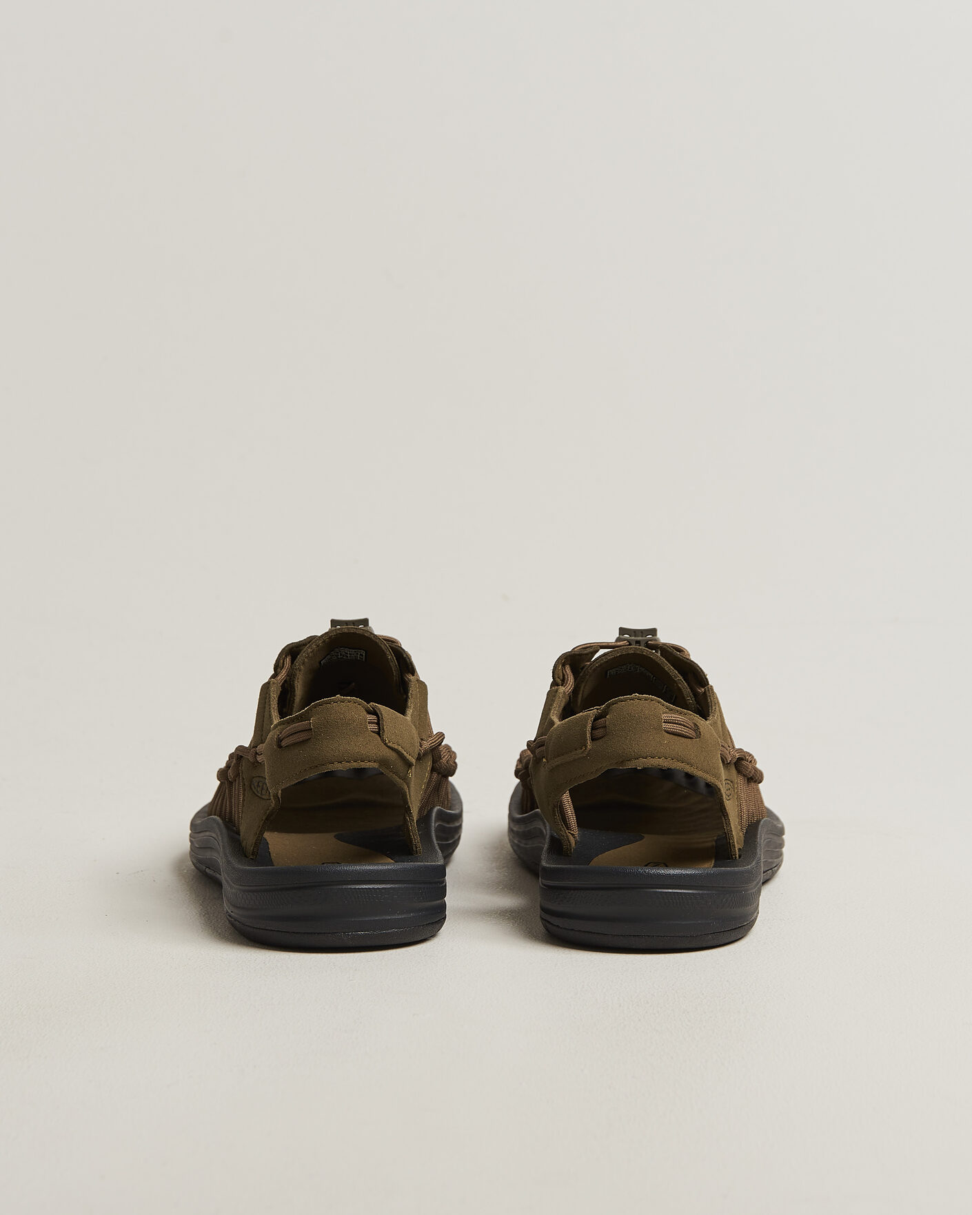 Herre | Sandaler & Hjemmesko | KEEN | Uneek Sneaker Sandal Dark Olive