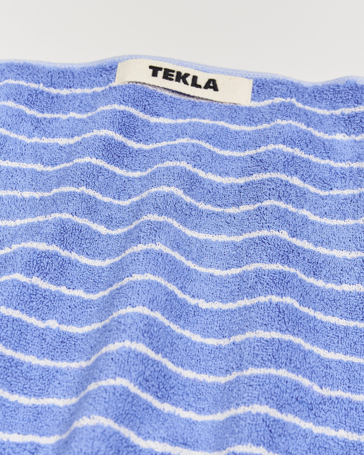 Herre | Tekstiler | Tekla | Organic Terry Hand Towel Clear Blue Stripes