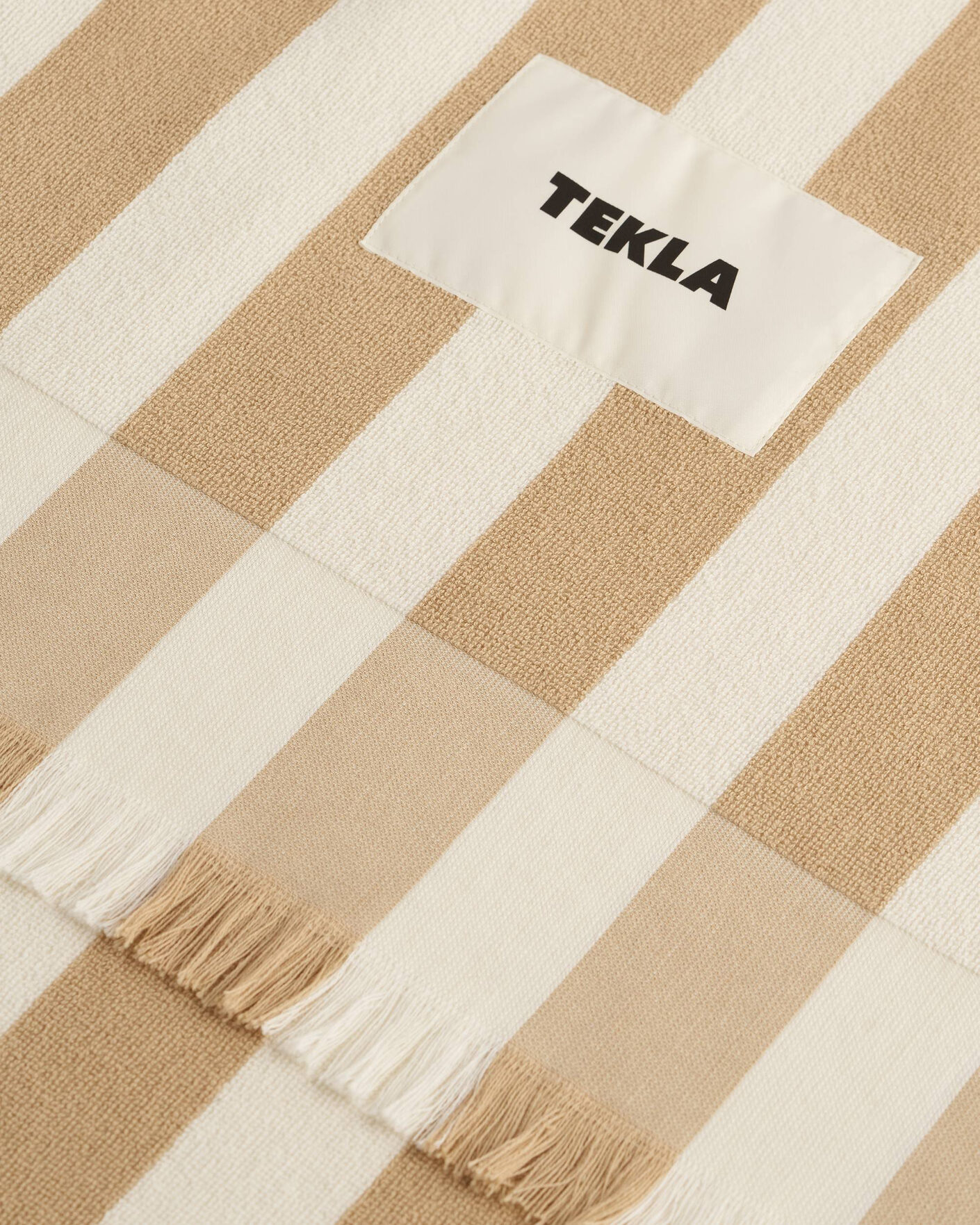Herre | Tekstiler | Tekla | Organic Terry Beach Towel Almond Stripes