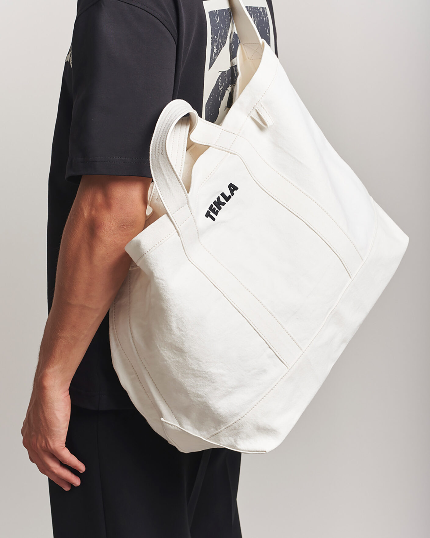 Tekla Beach Bag White - CareOfCarl.dk