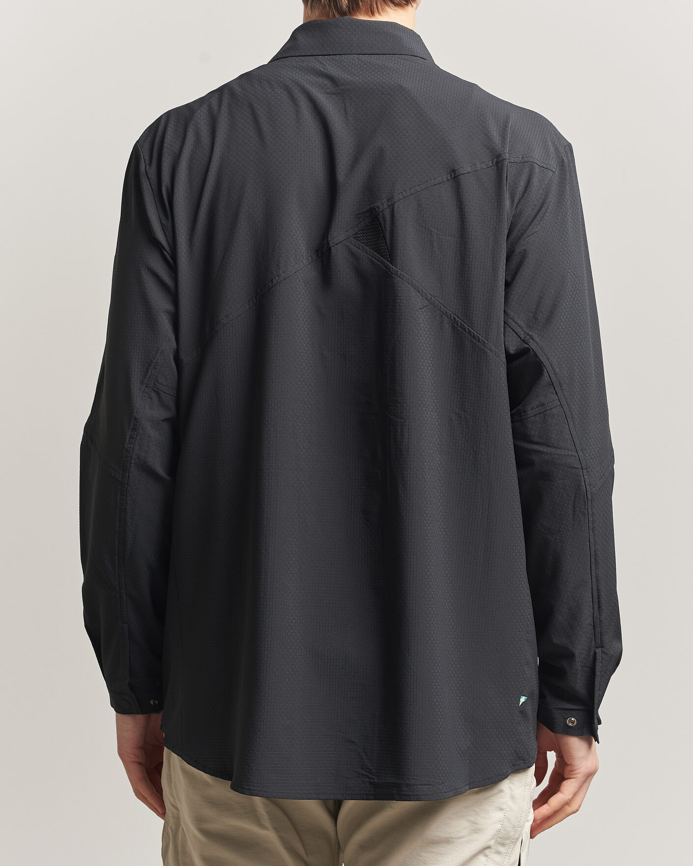 Herre | Trøjer | Klättermusen | Bärrö Function Shirt Black
