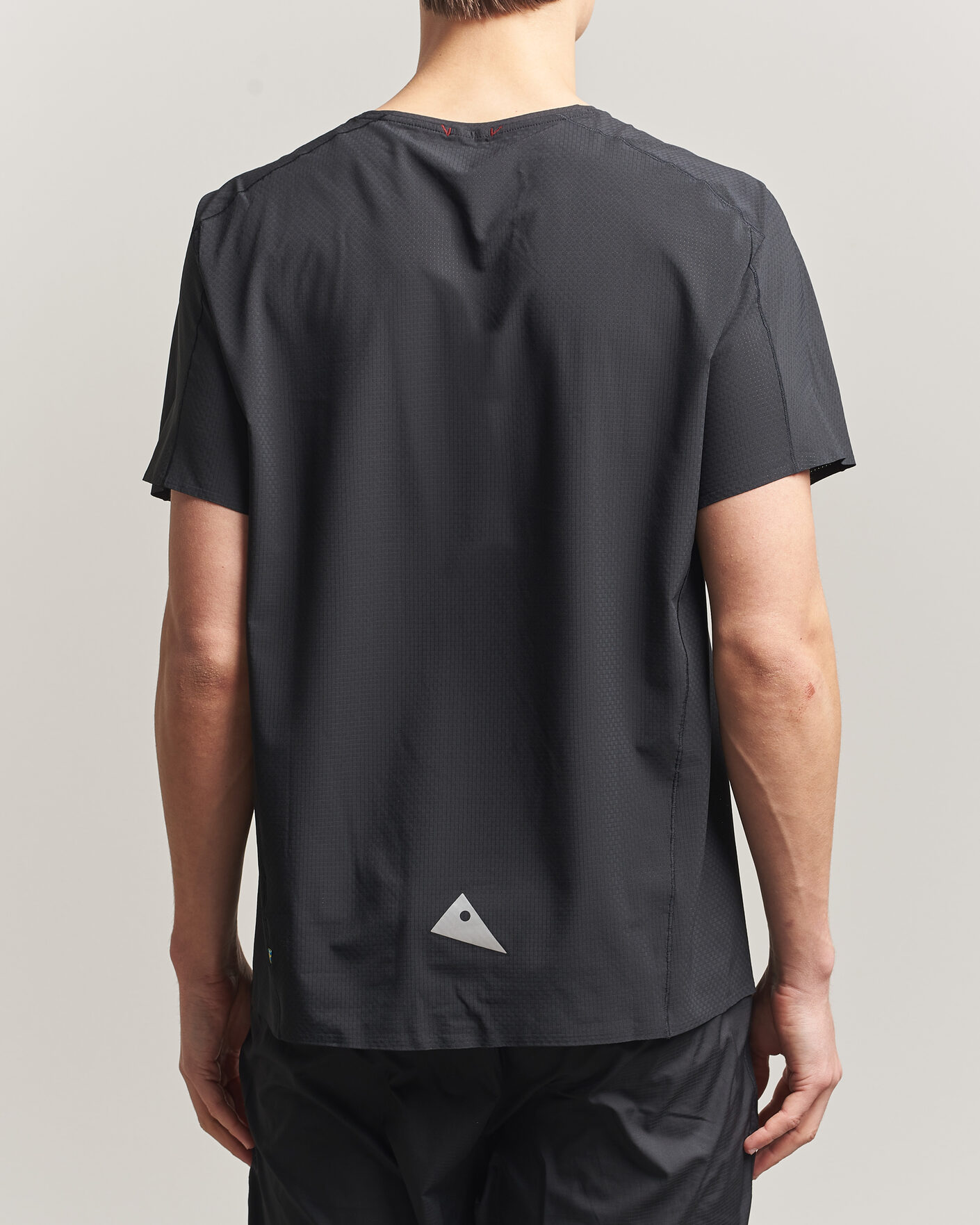 Herre | T-Shirts | Klättermusen | Diser Lightweight T-Shirt Black