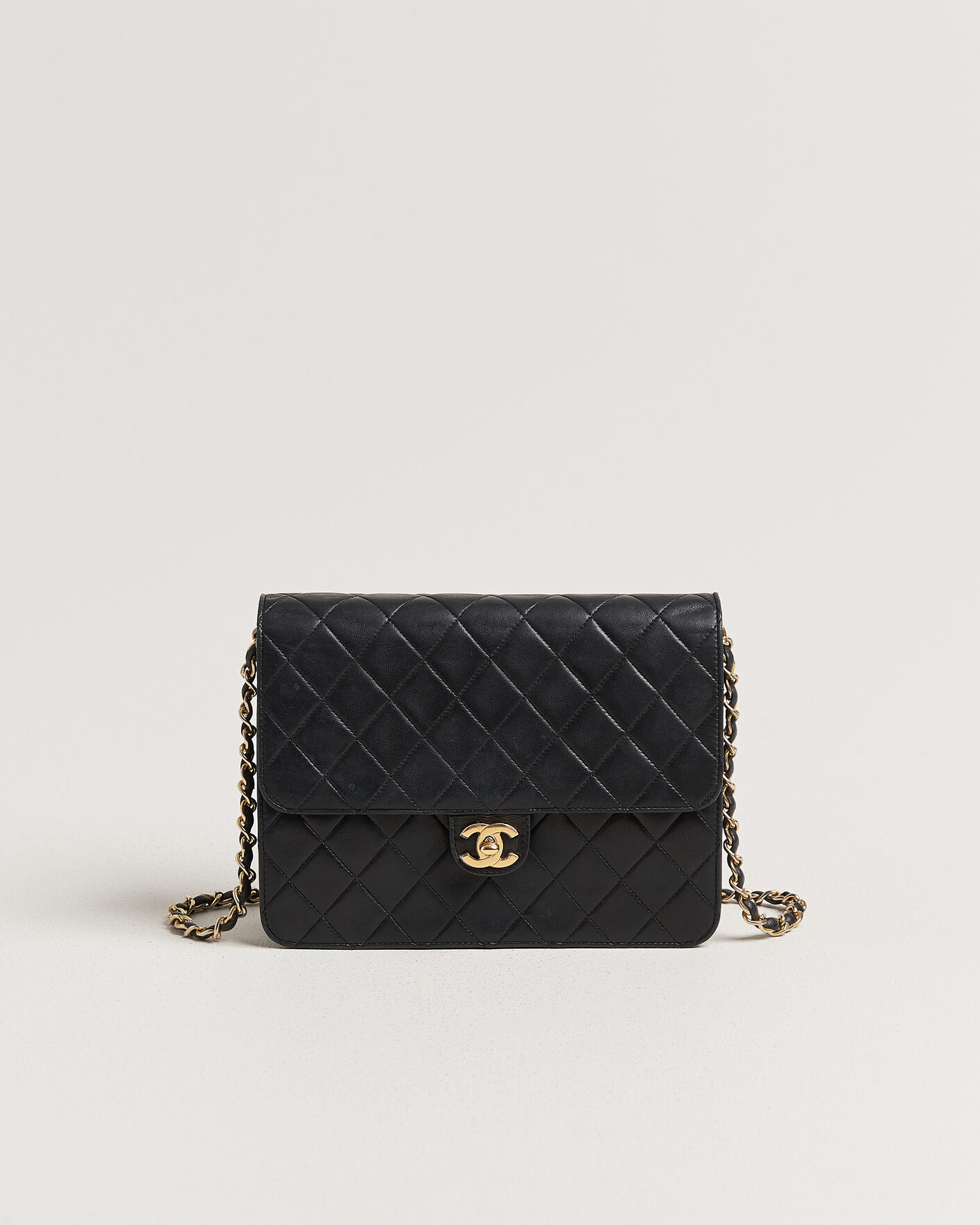 Herre | Pre-Owned & Vintage Bags | Chanel Pre-Owned | Single Flap Bag Black