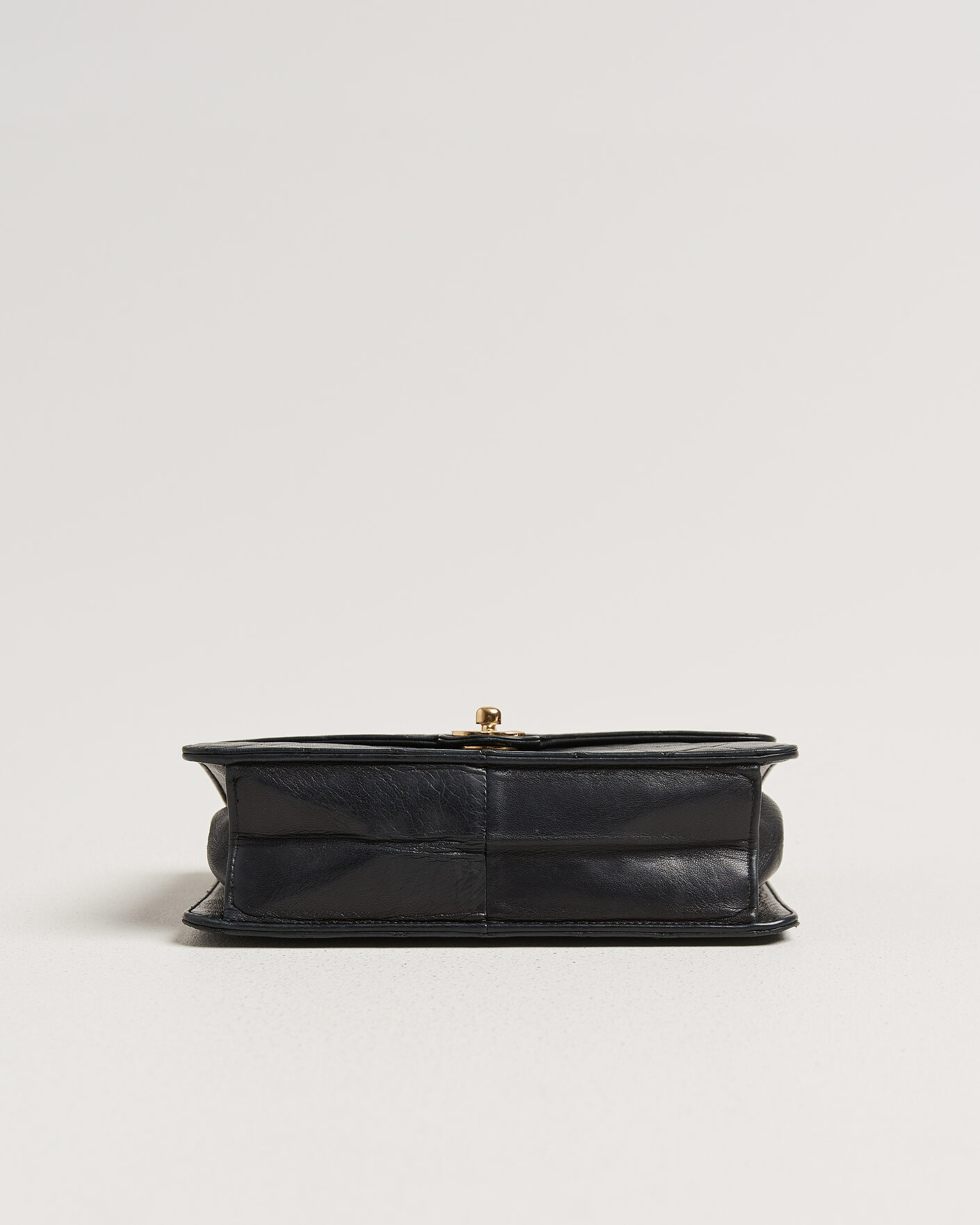 Herre | Pre-Owned & Vintage Bags | Chanel Pre-Owned | Single Flap Bag Black