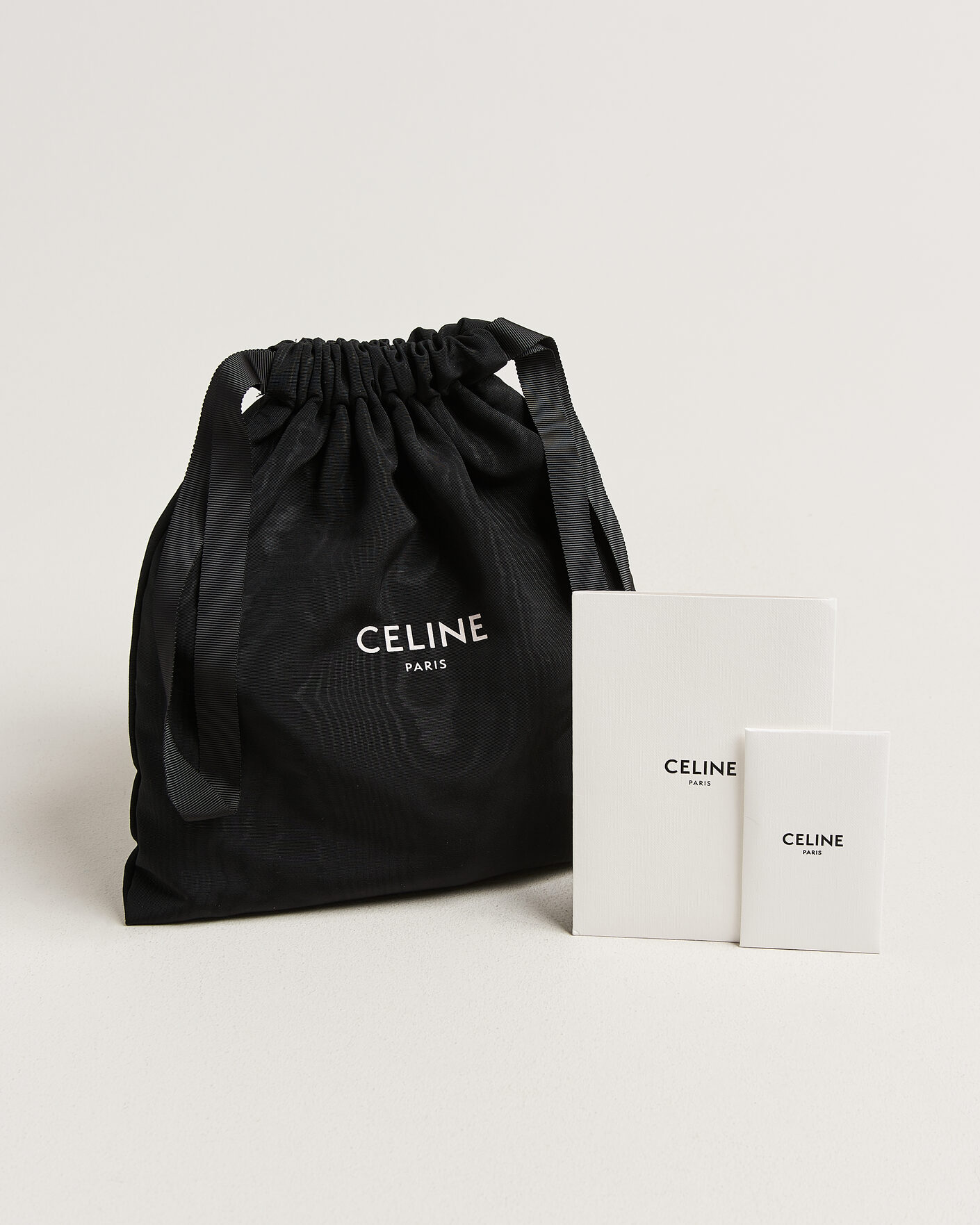 Herre | Pre-Owned & Vintage Bags | Celine Pre-Owned | Trio Bag Small Leather Grey