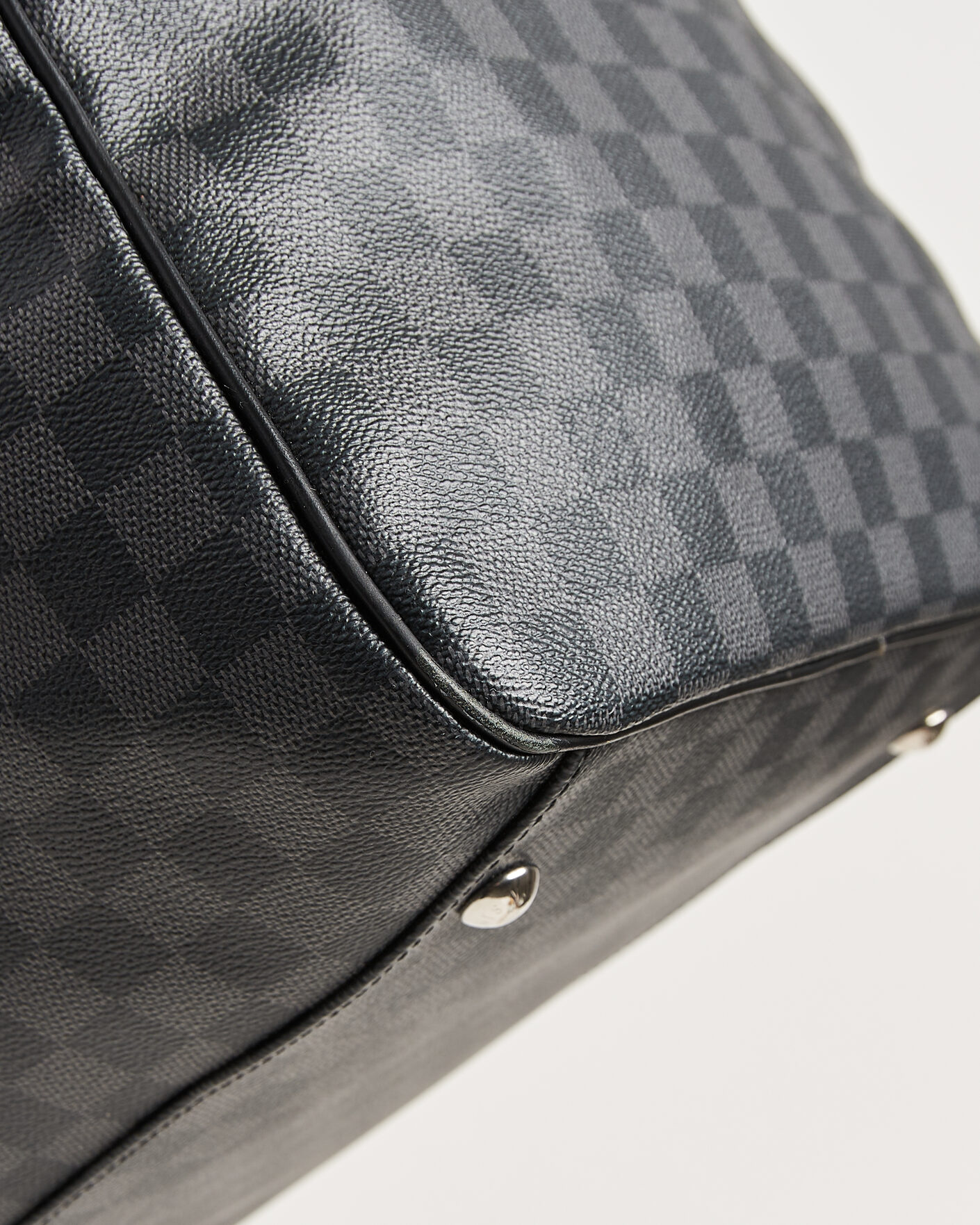 Herre | Pre-Owned & Vintage Bags | Louis Vuitton Pre-Owned | Roadster 50 Damier Graphite