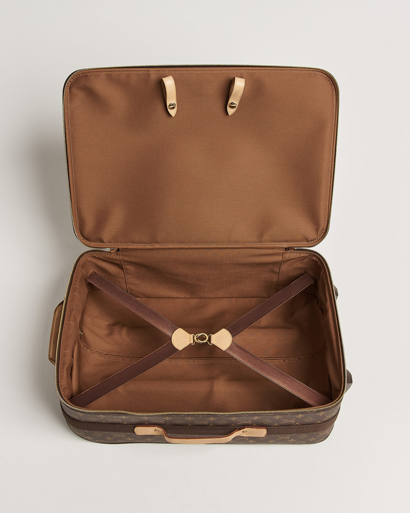 Herre | Pre-Owned & Vintage Bags | Louis Vuitton Pre-Owned | Pegase 55 Trolley Case Monogram