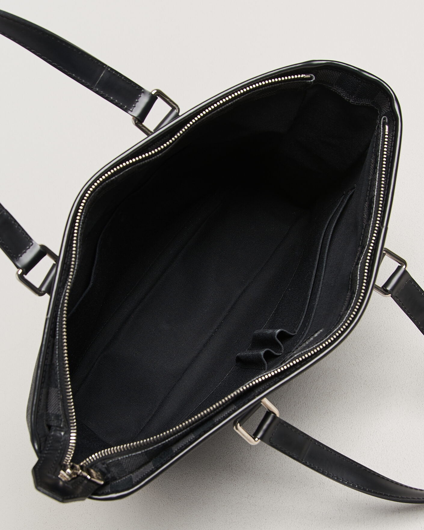 Herre | Pre-Owned & Vintage Bags | Louis Vuitton Pre-Owned | Tadao Tote bag PM Damier Graphite