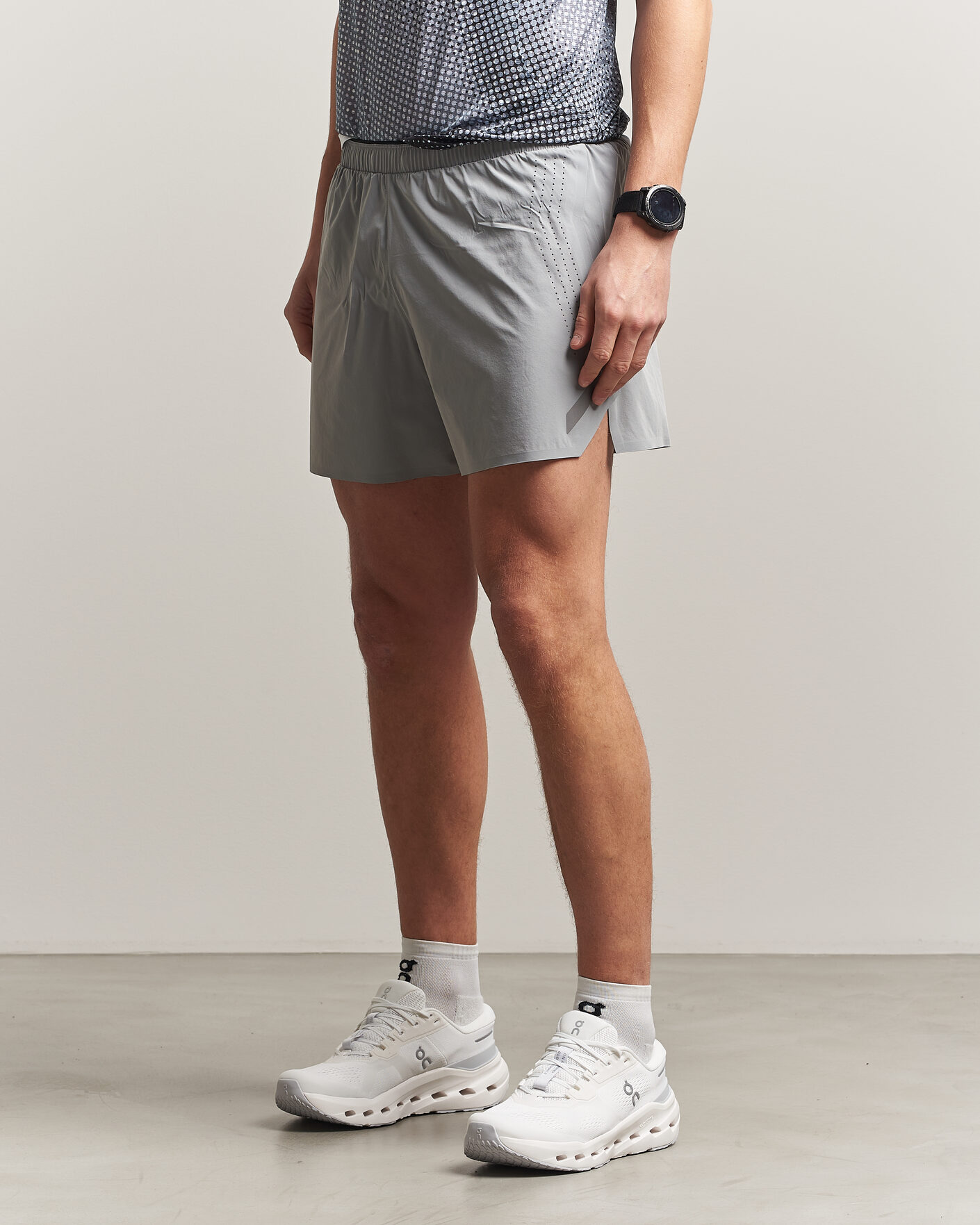 Herre | Shorts | SOAR Running | Run Short Silver Grey