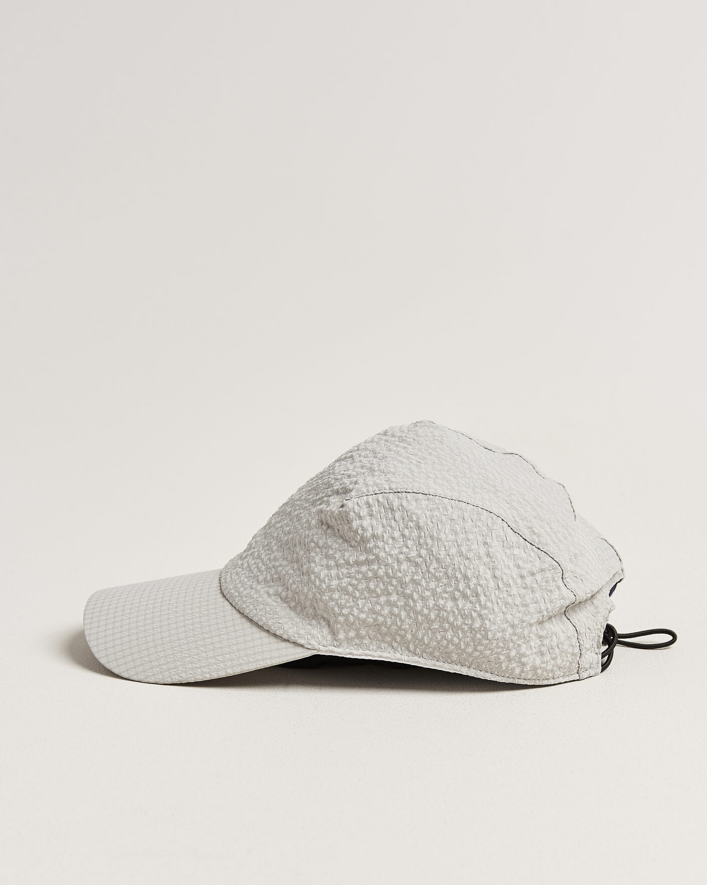 Herre | Hatte & kasketter | SOAR Running | Dart Cap Silver Grey