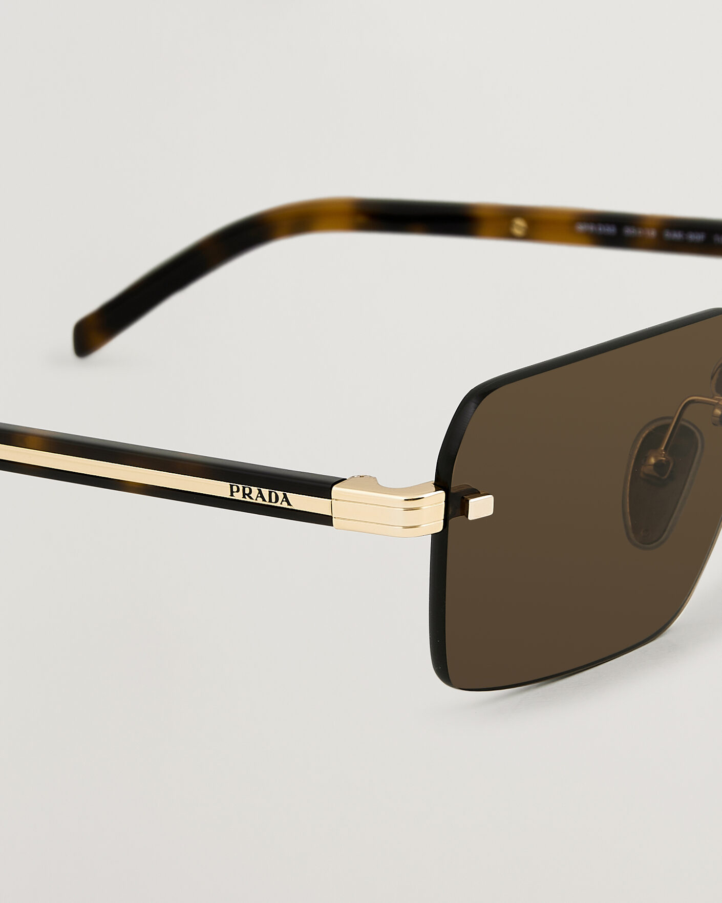 Herre | Solbriller | Prada Eyewear | 0PR D55S Sunglasses Gold