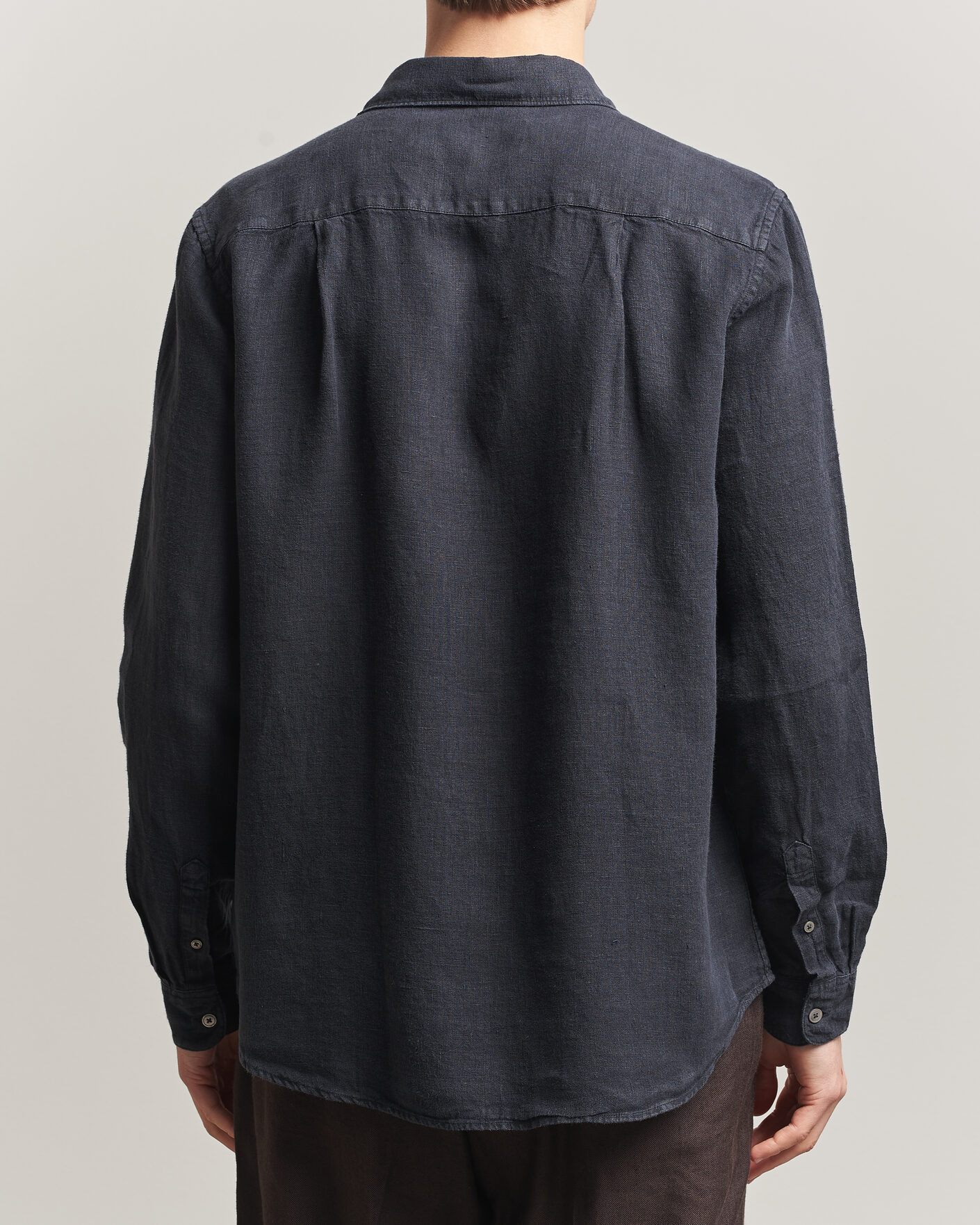 Herre | Skjorter | A Day's March | Daintree Linen Shirt Off Black