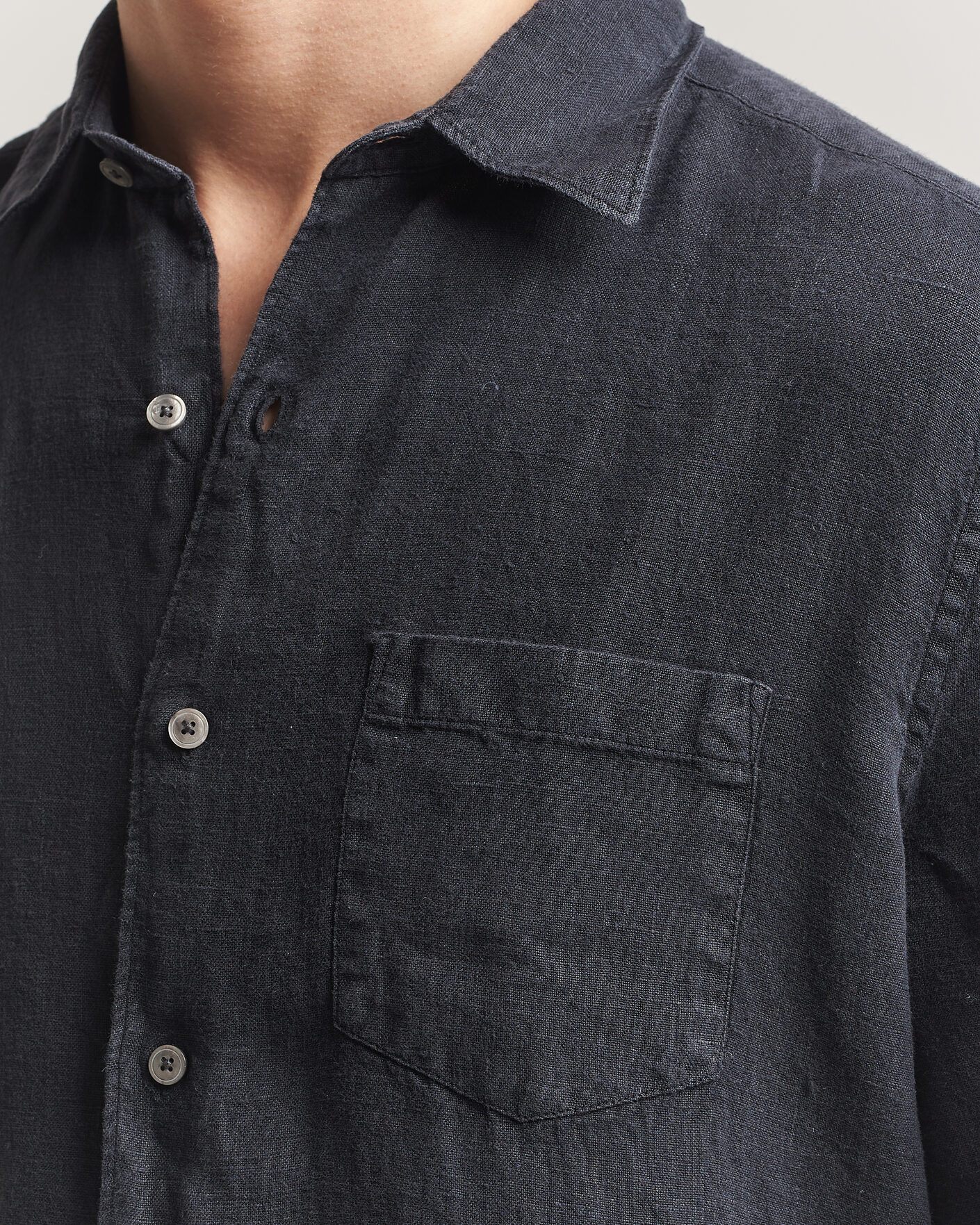 Herre | Skjorter | A Day's March | Daintree Linen Shirt Off Black