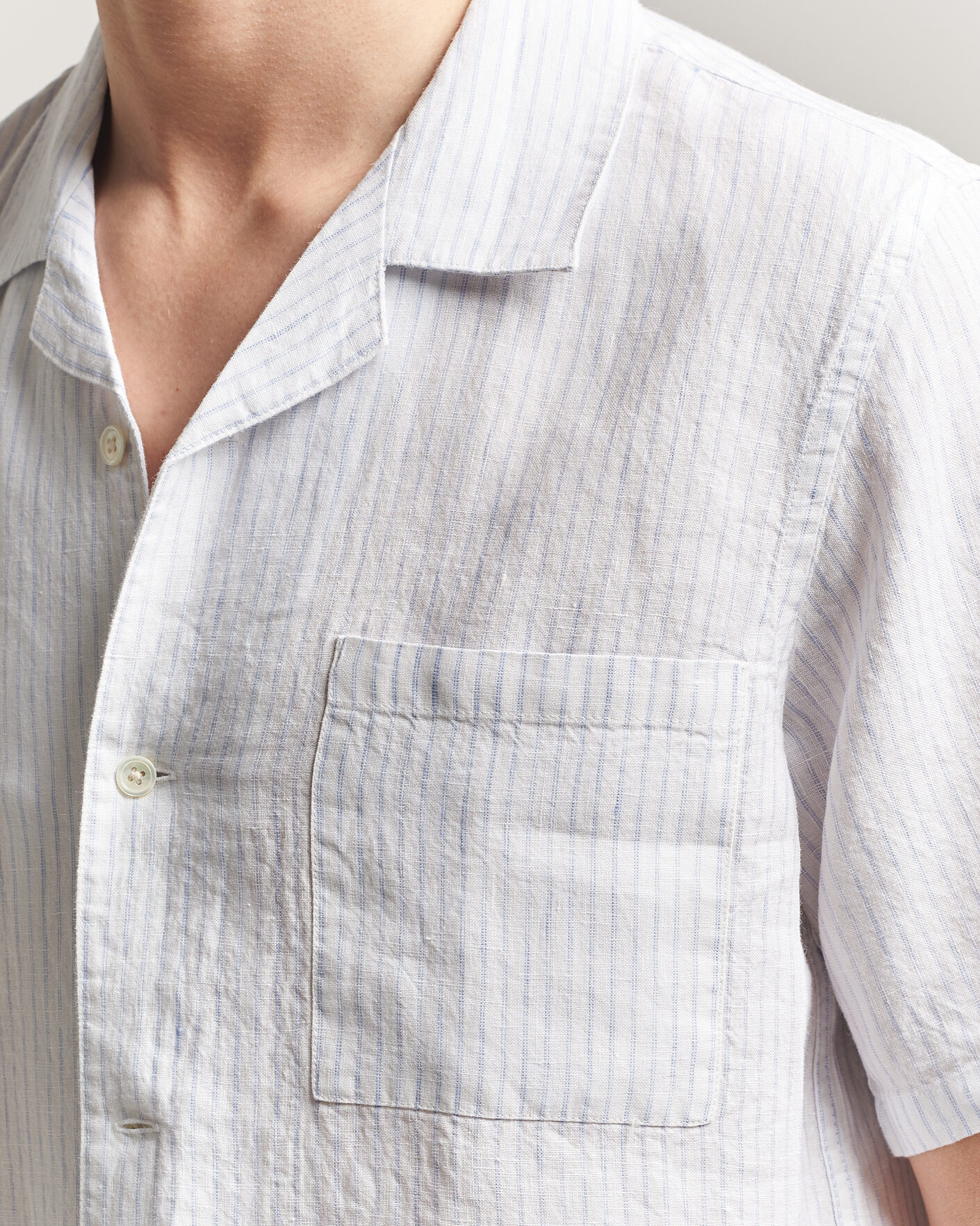 Herre | Skjorter | A Day's March | Yamu Striped Linen Short Sleeve Shirt White