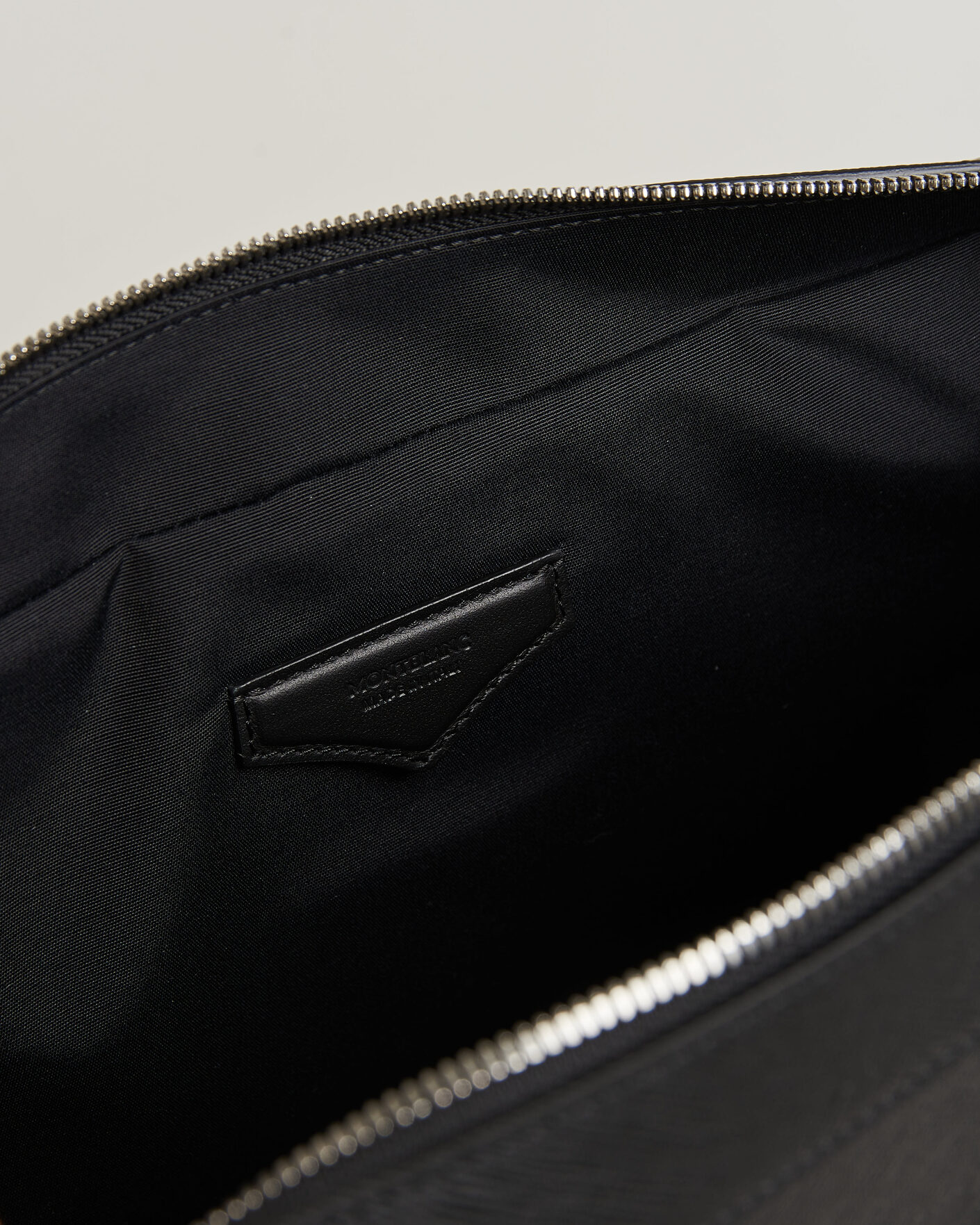 Herre | Tasker | Montblanc | Medium Sartorial Leather Briefcase with Pocket Black