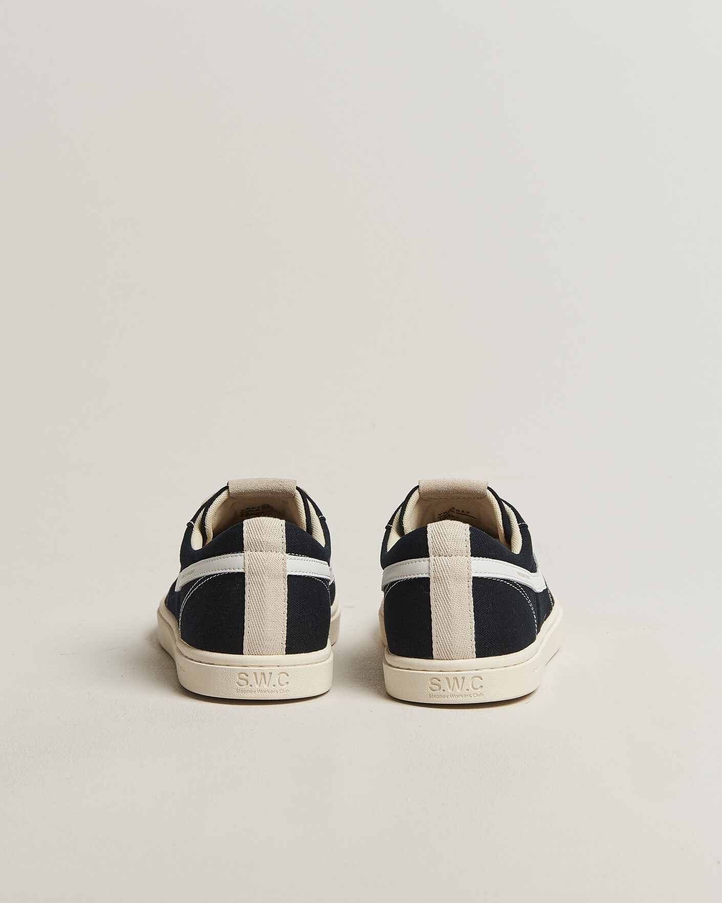 Herre | Sneakers | Stepney Workers Club | Surma S-Strike Canvas Sneaker Black