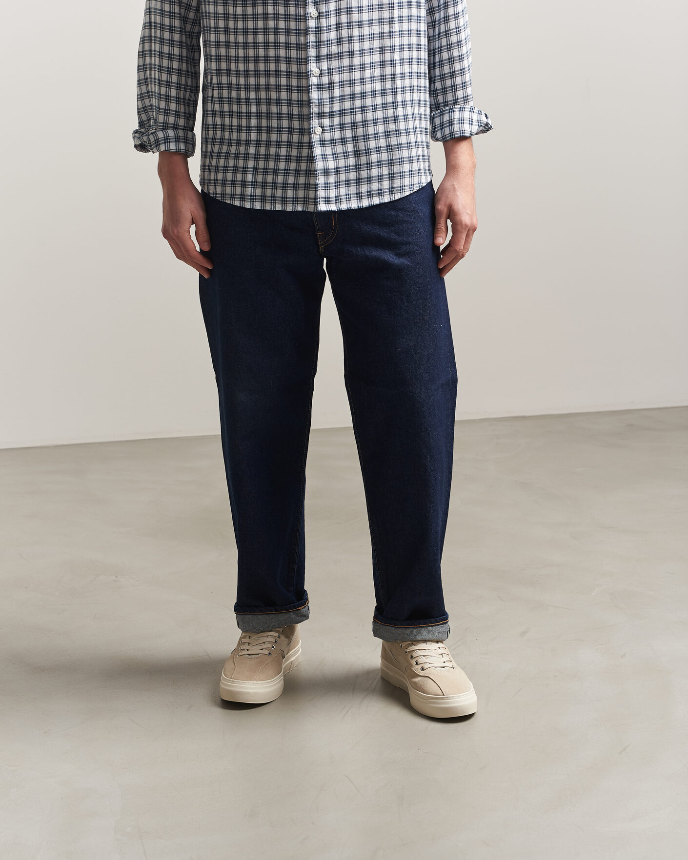 Herre | Sneakers | Stepney Workers Club | Dellow S-Strike Cupsole Suede Sneaker Oat