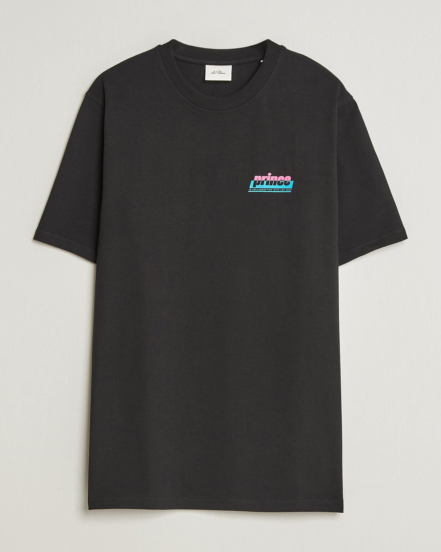 Herre | T-Shirts | LES DEUX | Prince P T-Shirt Black