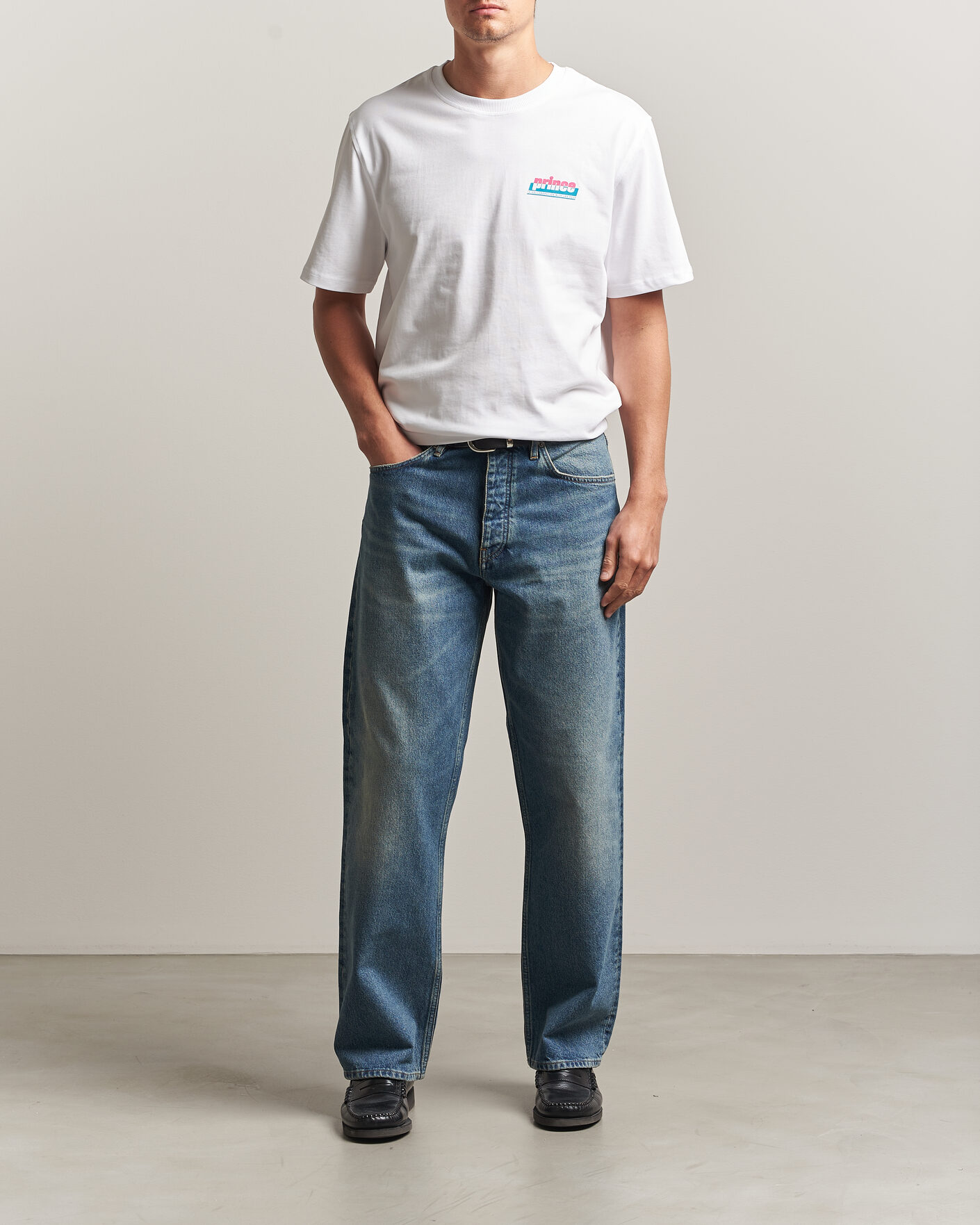 Herre | T-Shirts | LES DEUX | Prince P T-Shirt White
