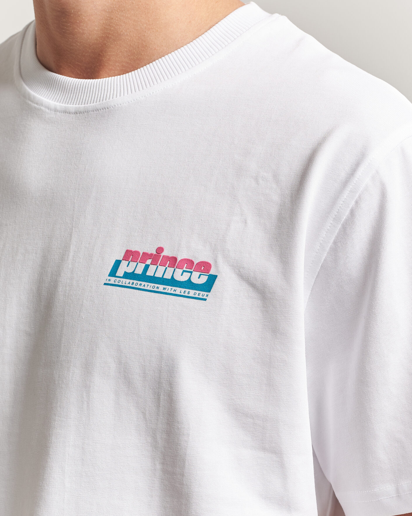 Herre | T-Shirts | LES DEUX | Prince P T-Shirt White