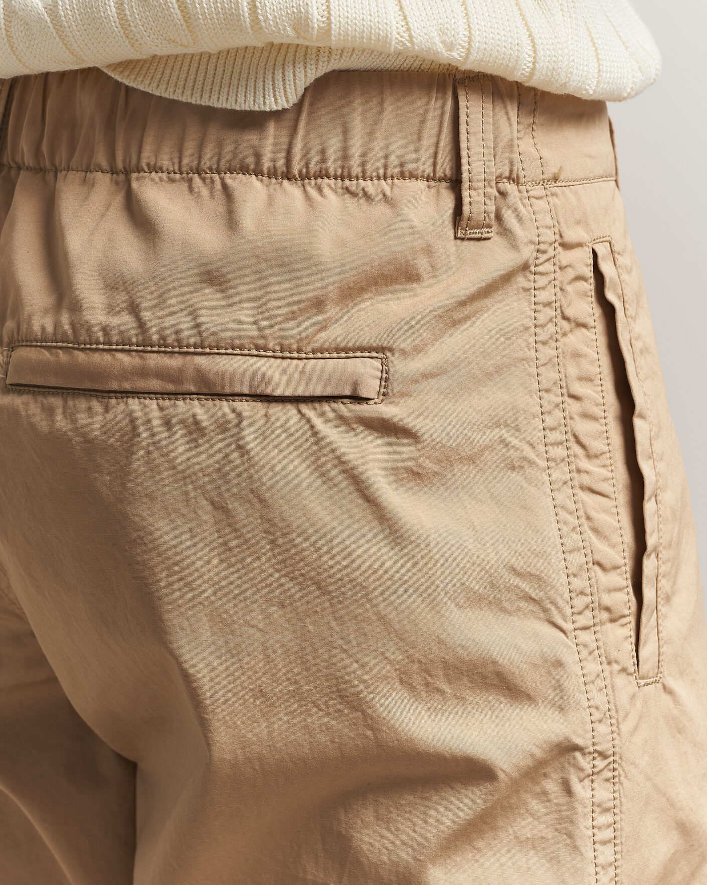 Herre | Bukser | Filippa K | Flynn Washed Cotton Drawstring Trousers Canvas Beige