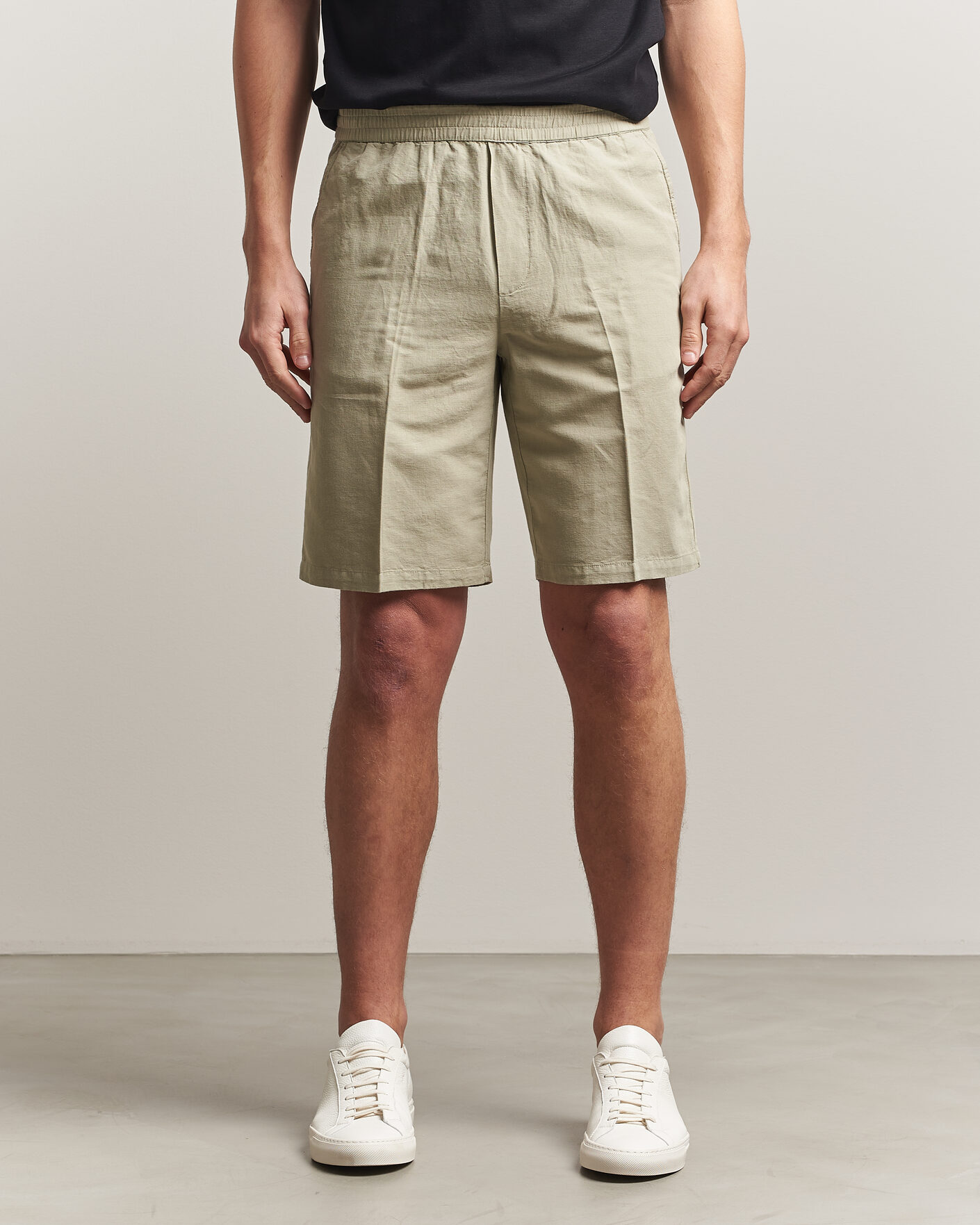 Herre | Shorts | Filippa K | Theo Relaxed Linen/Cotton Drawstring Shorts Light Green
