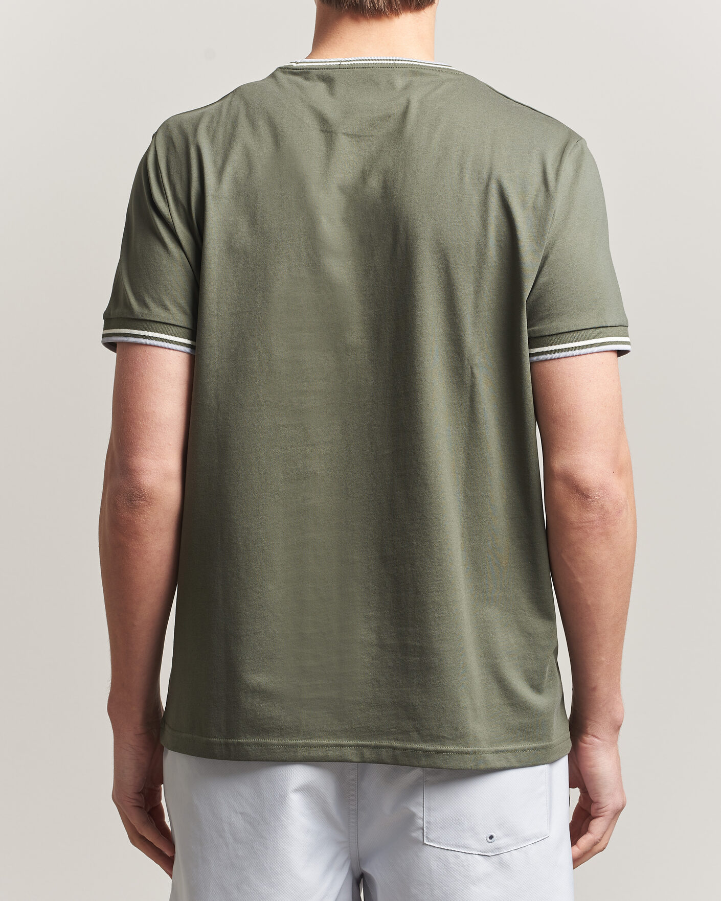 Herre | T-Shirts | Fred Perry | Twin Tipped T-Shirt Laurel Wreath Green