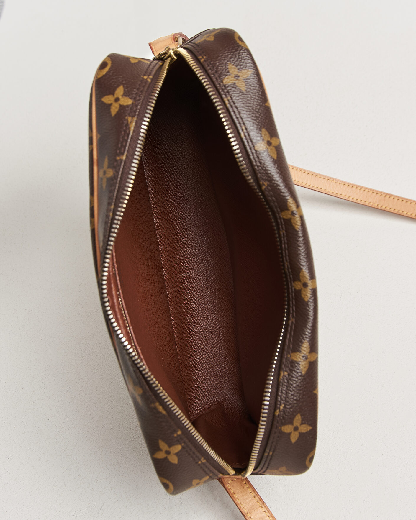 Herre | Pre-Owned & Vintage Bags | Louis Vuitton Pre-Owned | Trocadero 27 Bag Monogram