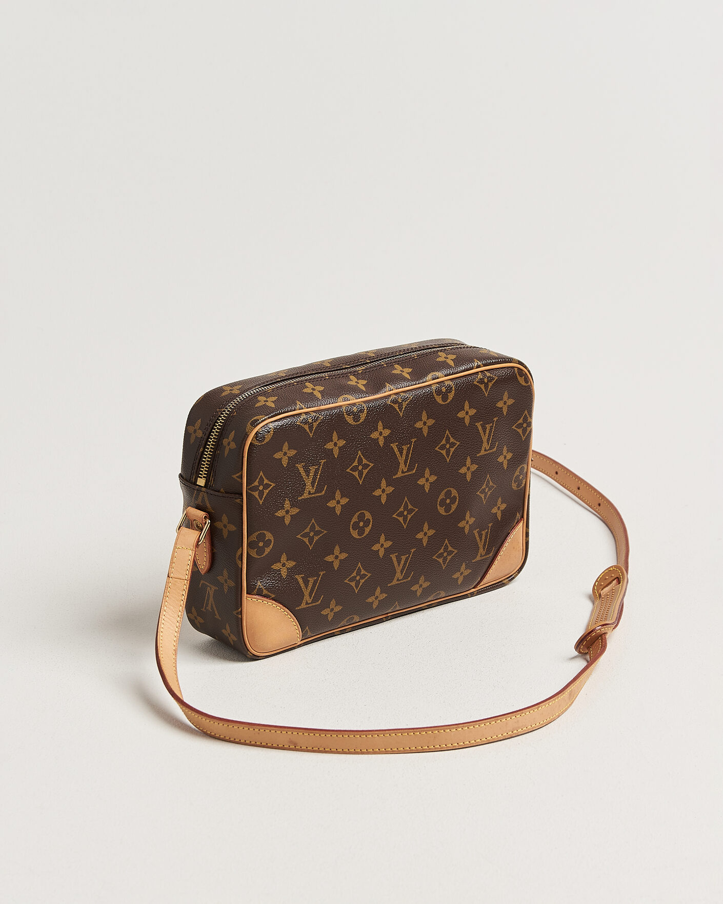 Herre | Pre-Owned & Vintage Bags | Louis Vuitton Pre-Owned | Trocadero 27 Bag Monogram
