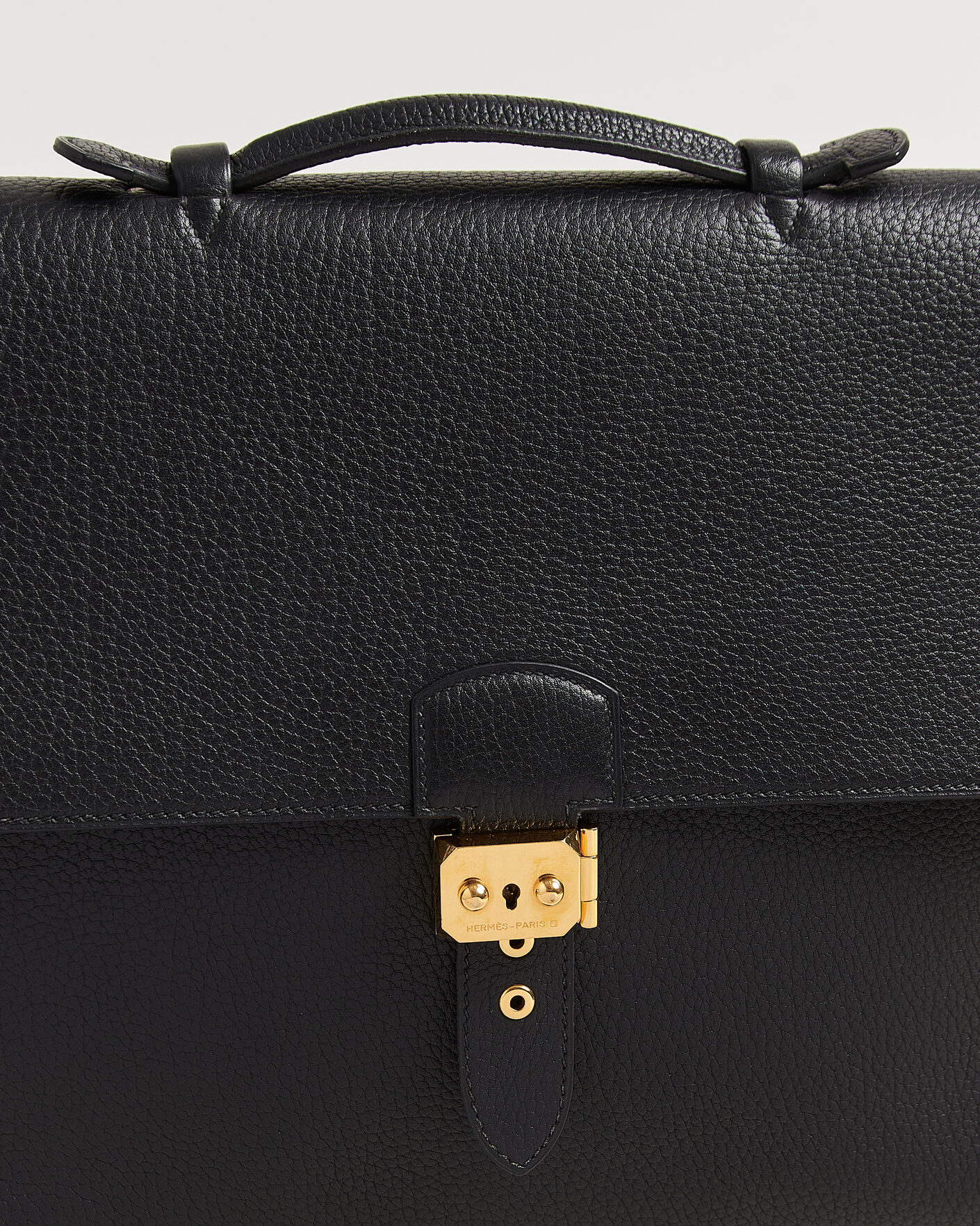 Herre | Pre-Owned & Vintage Bags | Hermès Pre-Owned | Sac à Dépêches 41 Black