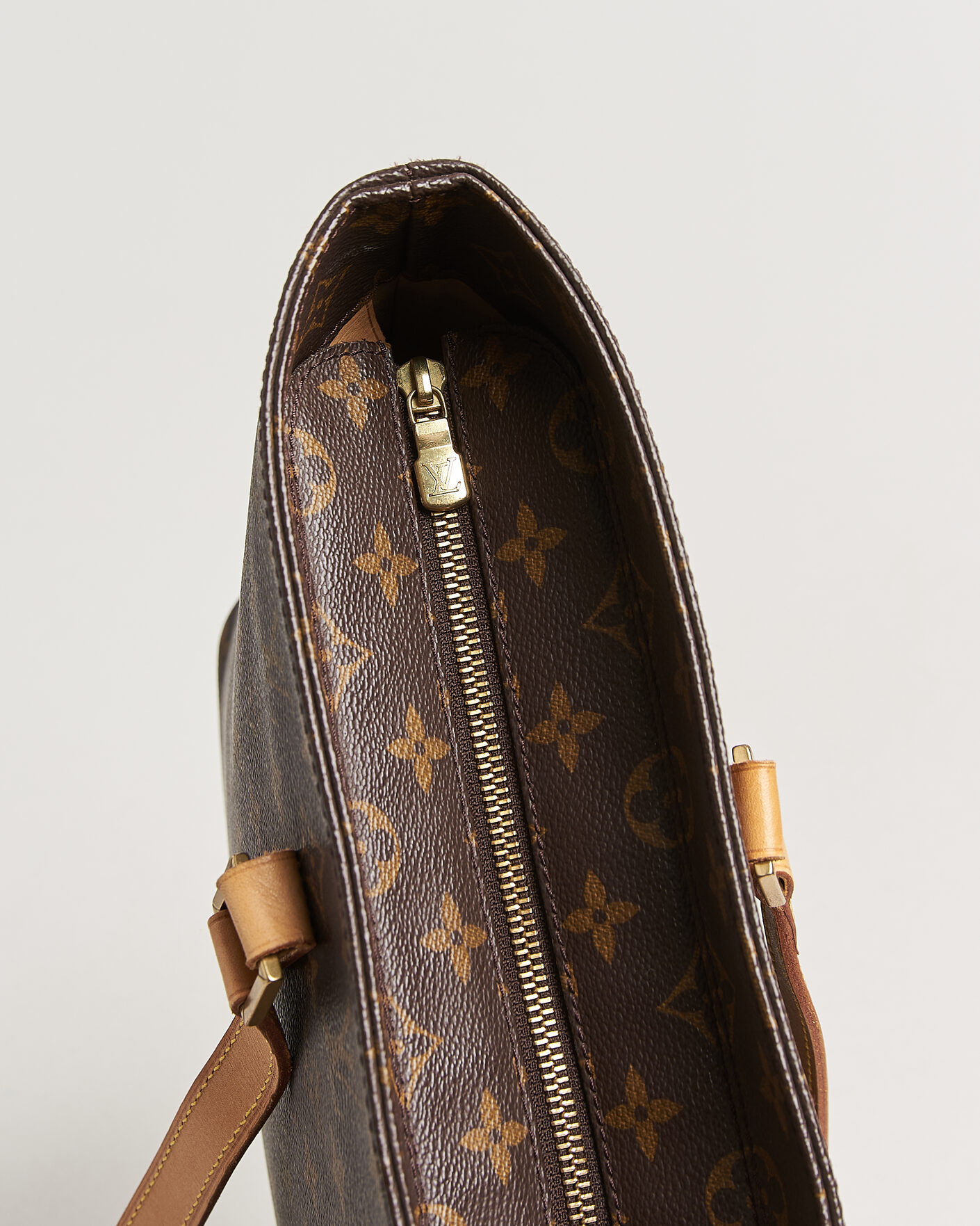 Herre | Pre-Owned & Vintage Bags | Louis Vuitton Pre-Owned | Luco Bag Monogram