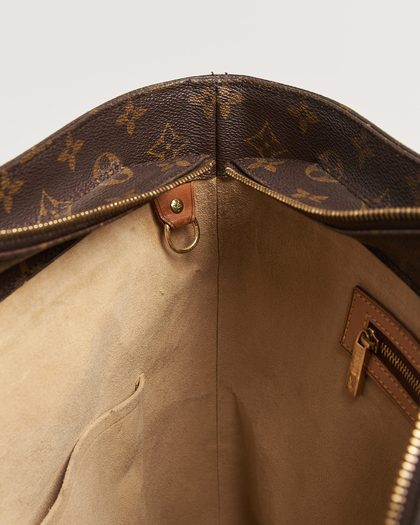 Herre | Pre-Owned & Vintage Bags | Louis Vuitton Pre-Owned | Luco Bag Monogram