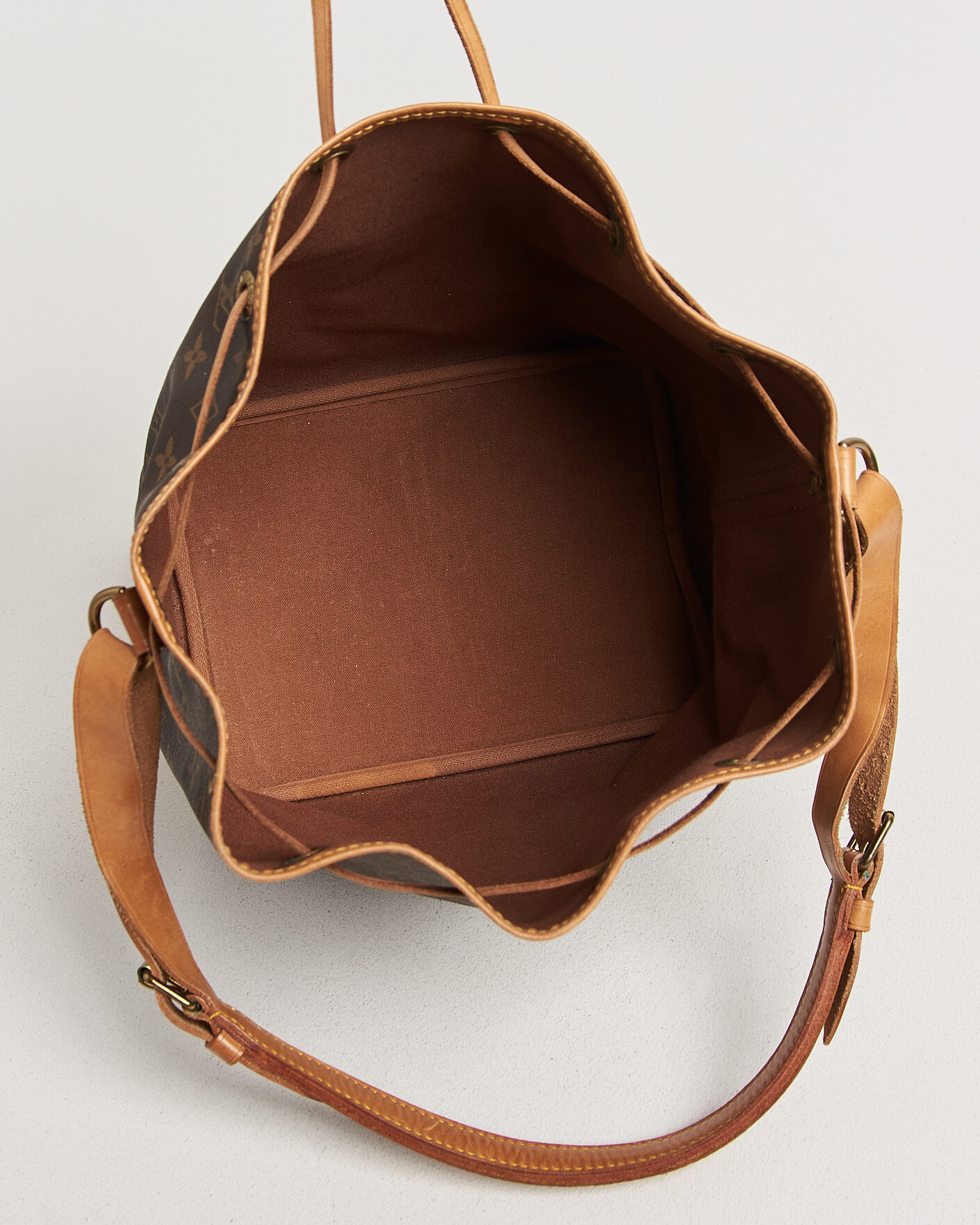 Herre | Pre-Owned & Vintage Bags | Louis Vuitton Pre-Owned | Petit Noé Monogram